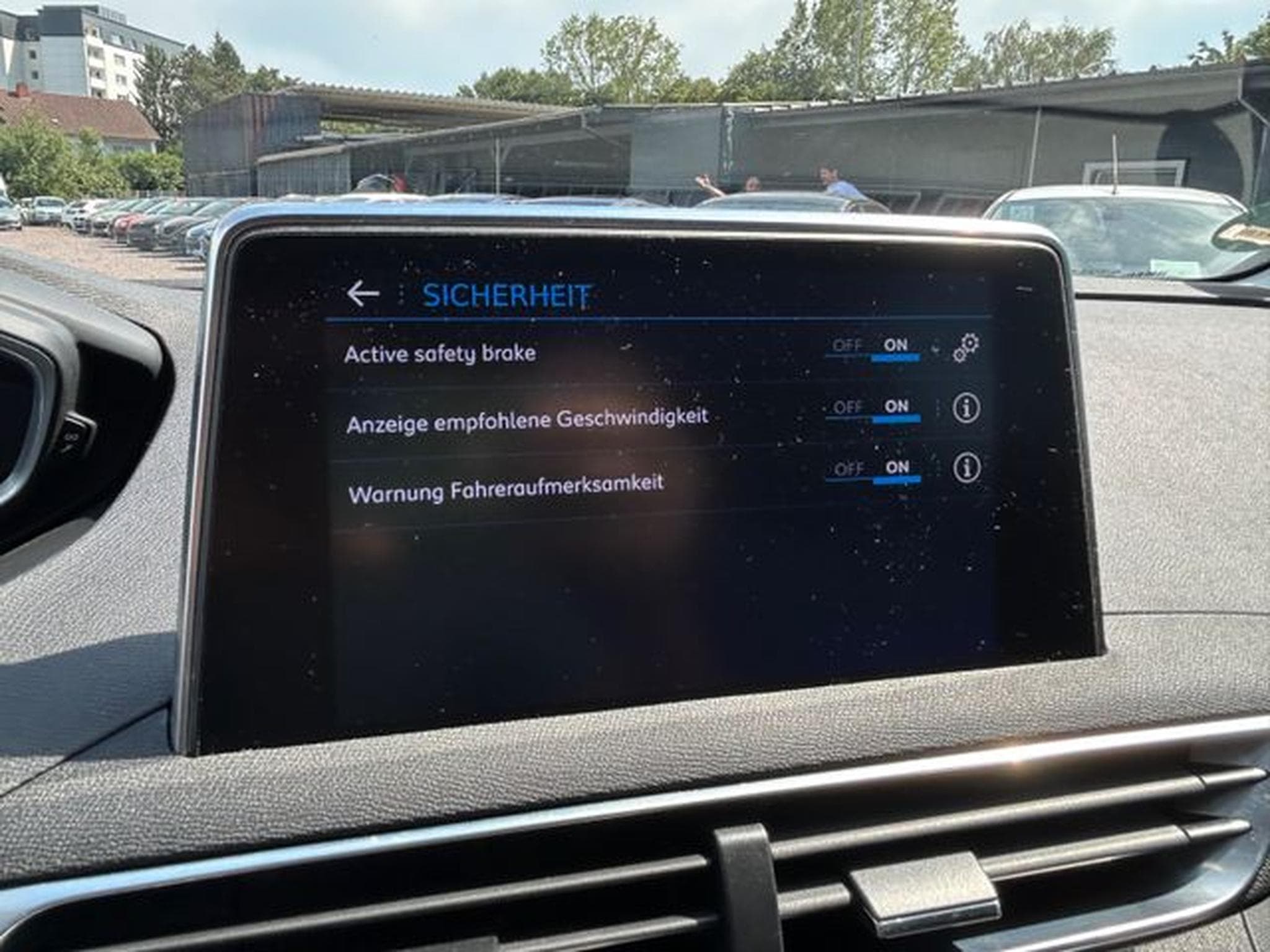 Peugeot 5008 5008 Allure 1.6 *7-Sitzer*Automatik*LED*Navi*Eu6 (2017) - Foto 15