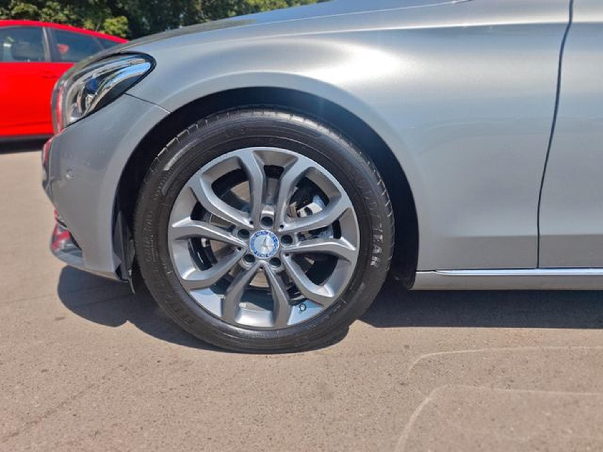 Mercedes C 220 C 220d BT LIM.*AUT.*AVANTGARDE*KAMERA*KLIMAAUTO. (2014) - Foto 11