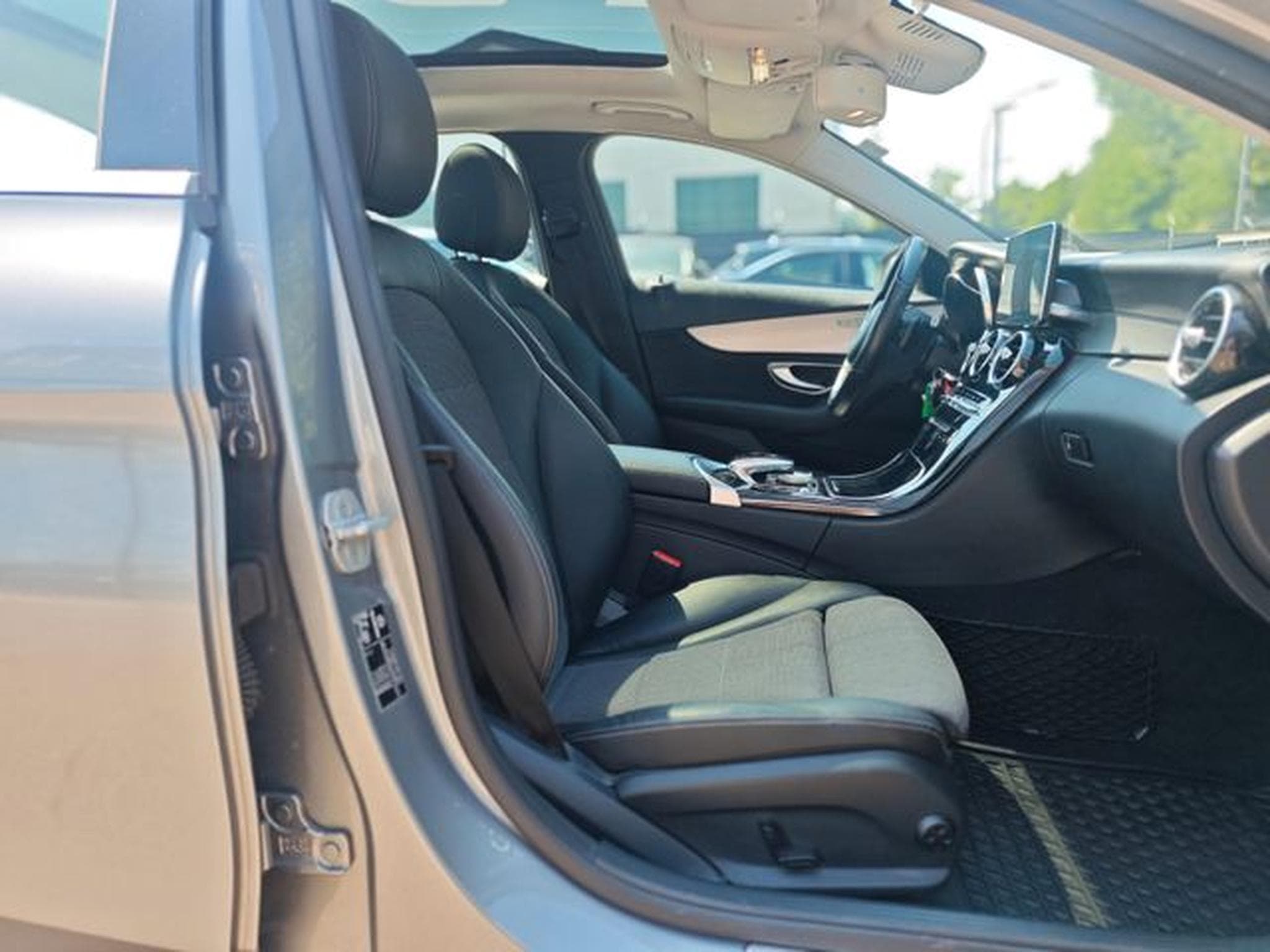 Mercedes C 220 C 220d BT LIM.*AUT.*AVANTGARDE*KAMERA*KLIMAAUTO. (2014) - Foto 15