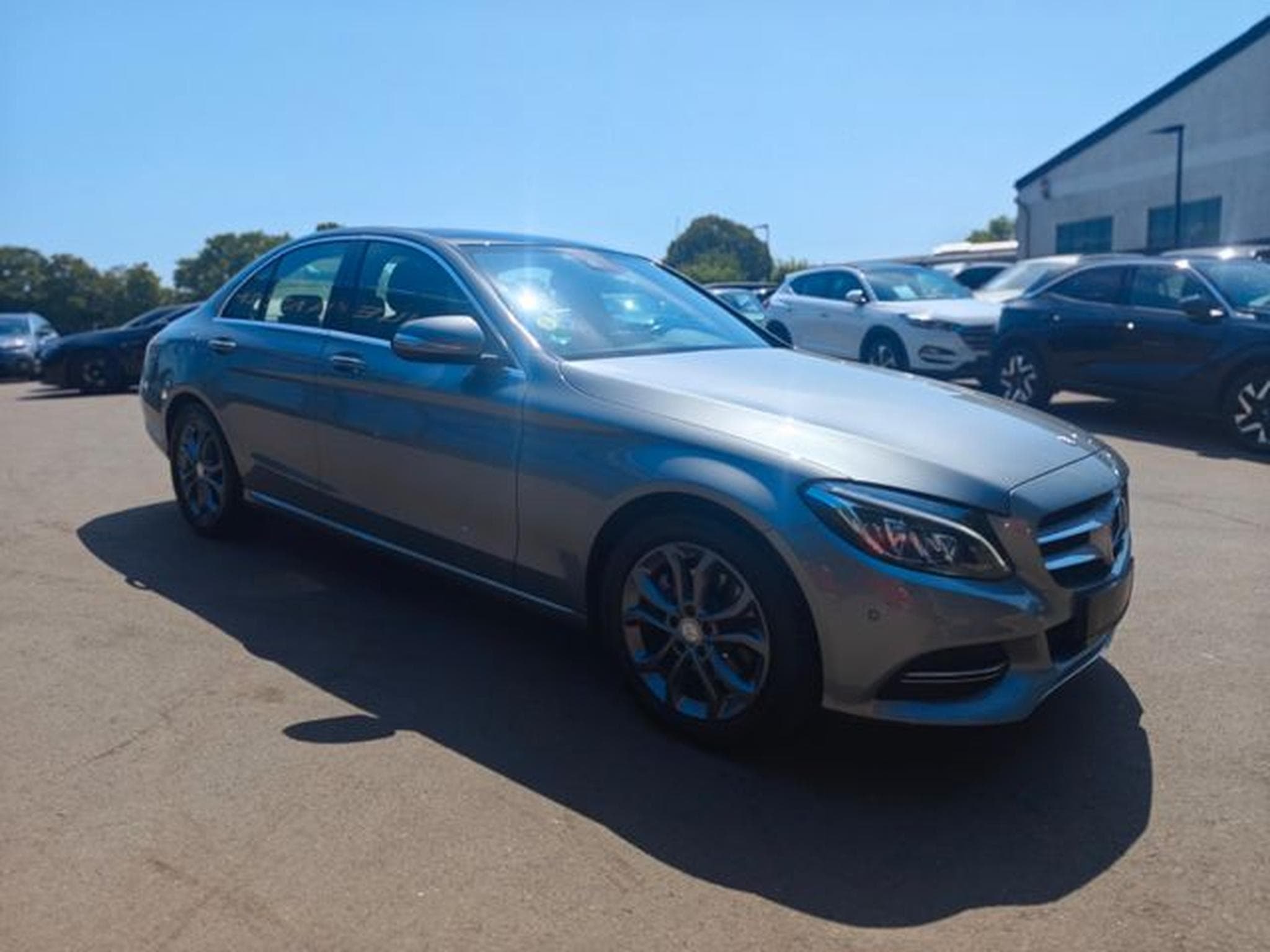 Mercedes C 220 C 220d BT LIM.*AUT.*AVANTGARDE*KAMERA*KLIMAAUTO. (2014) - Foto 5