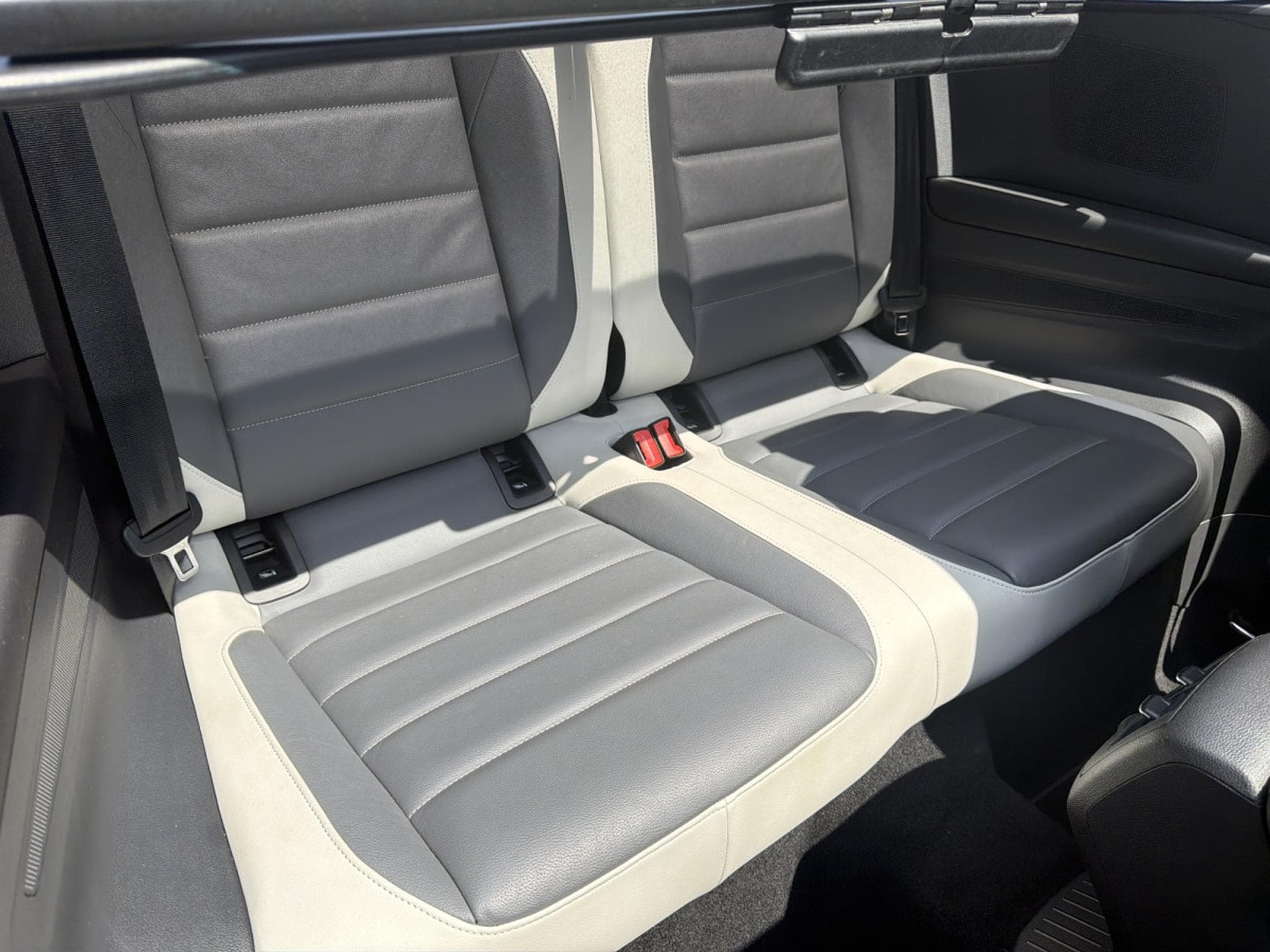 VW T-Roc 1.5 TSI 150CV BM6 (2021) - Foto 8