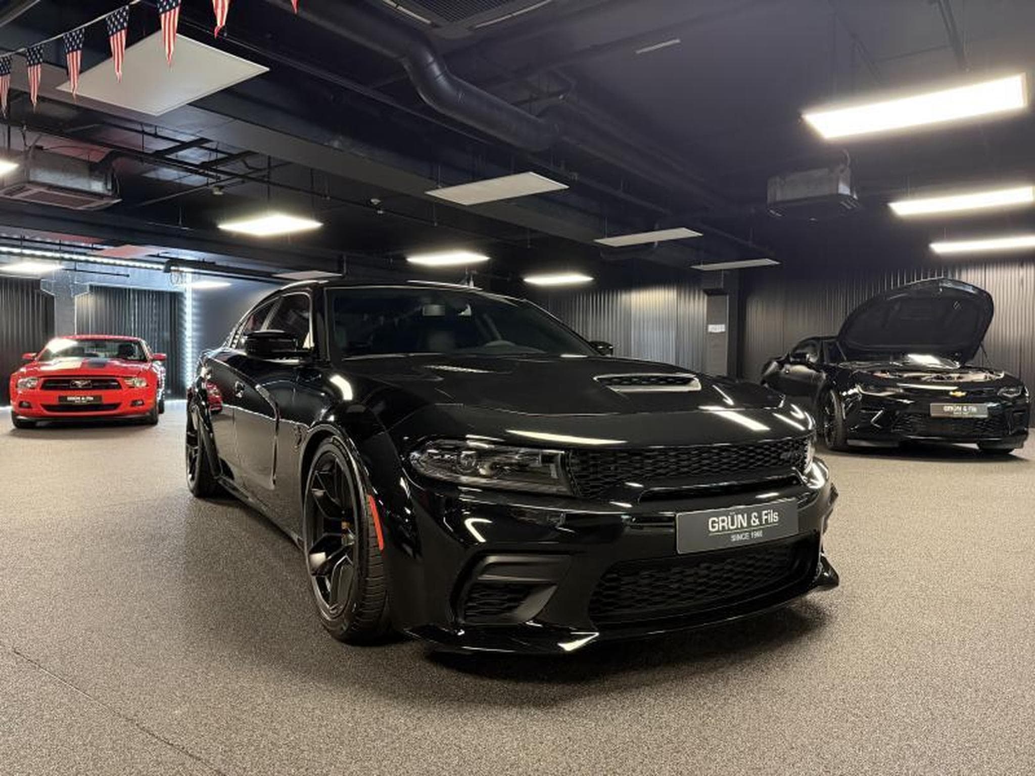 Dodge Charger SRT HELLCAT JAILBREAK (2025) - Photo 1