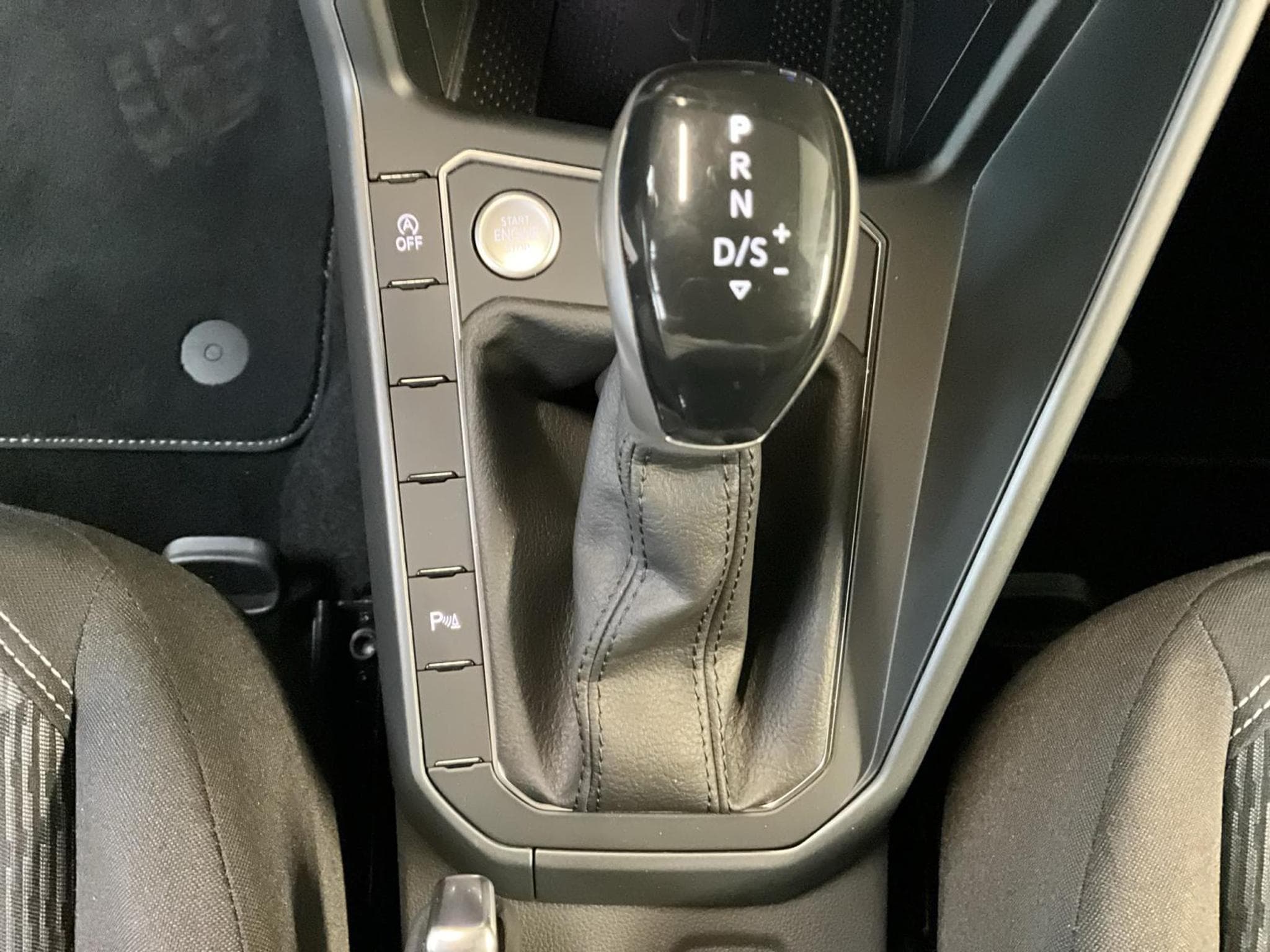 VW Polo R-Line+DSG+Led+P.Technique+Top-R-Line (2023) - Foto 12