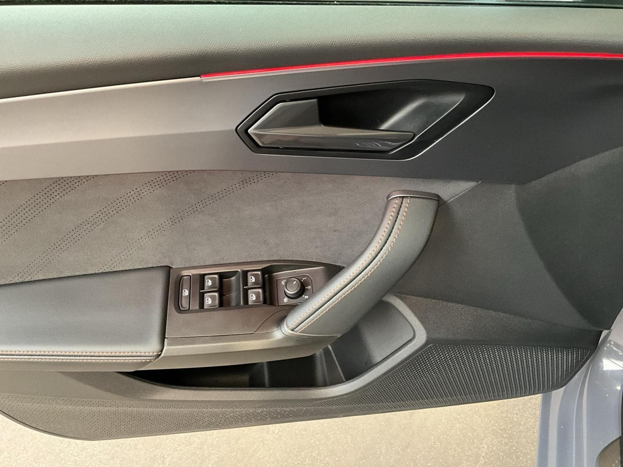 Cupra Leon DSG+Dinamica+Pure-Perf.+Int.-Drive (2025) - Foto 14