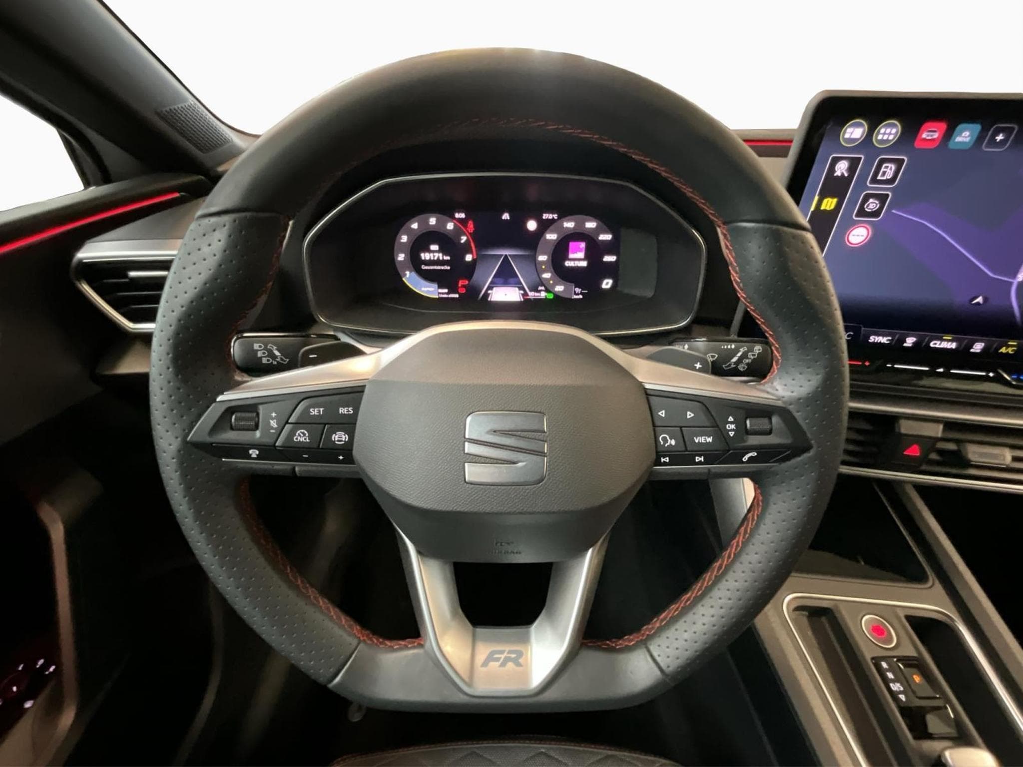 Seat Leon FR+DSG+Led+P.Safe+Kessy+Diebstahl (2025) - Foto 10