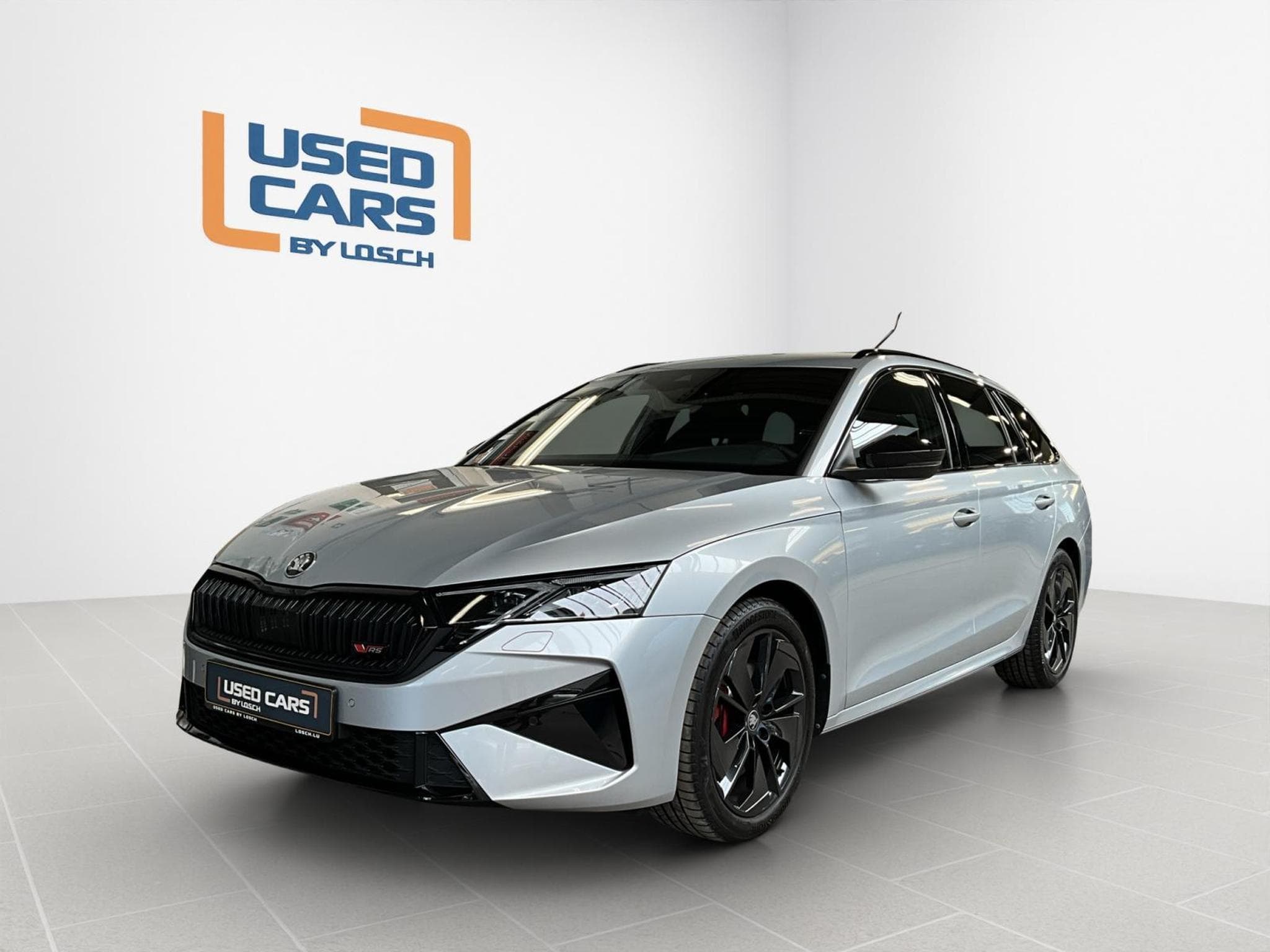 Skoda Octavia RS+DSG+AHK+LED+Navi+Side-Ass. (2025) - Foto 1