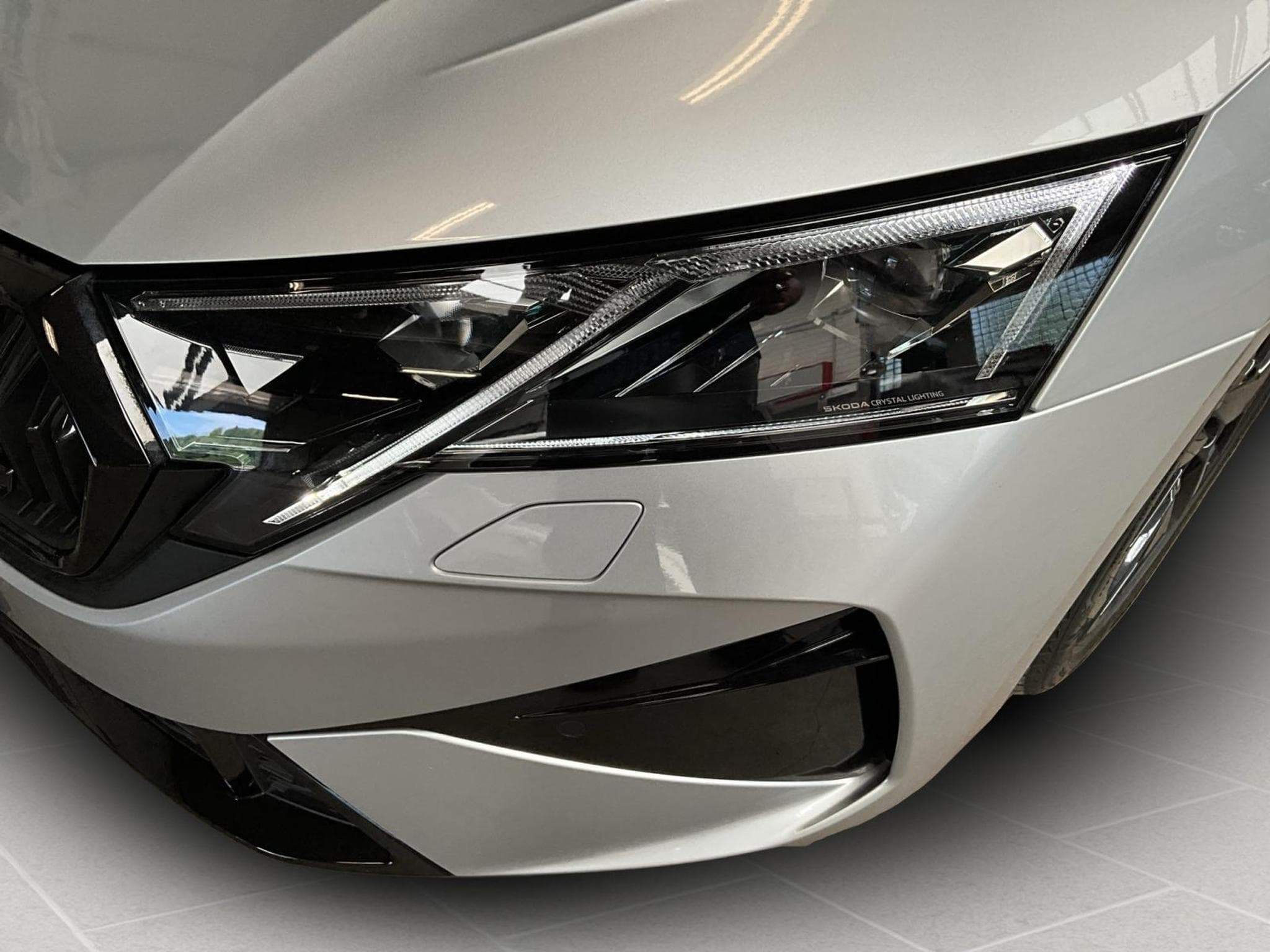 Skoda Octavia RS+DSG+AHK+LED+Navi+Side-Ass. (2025) - Foto 17