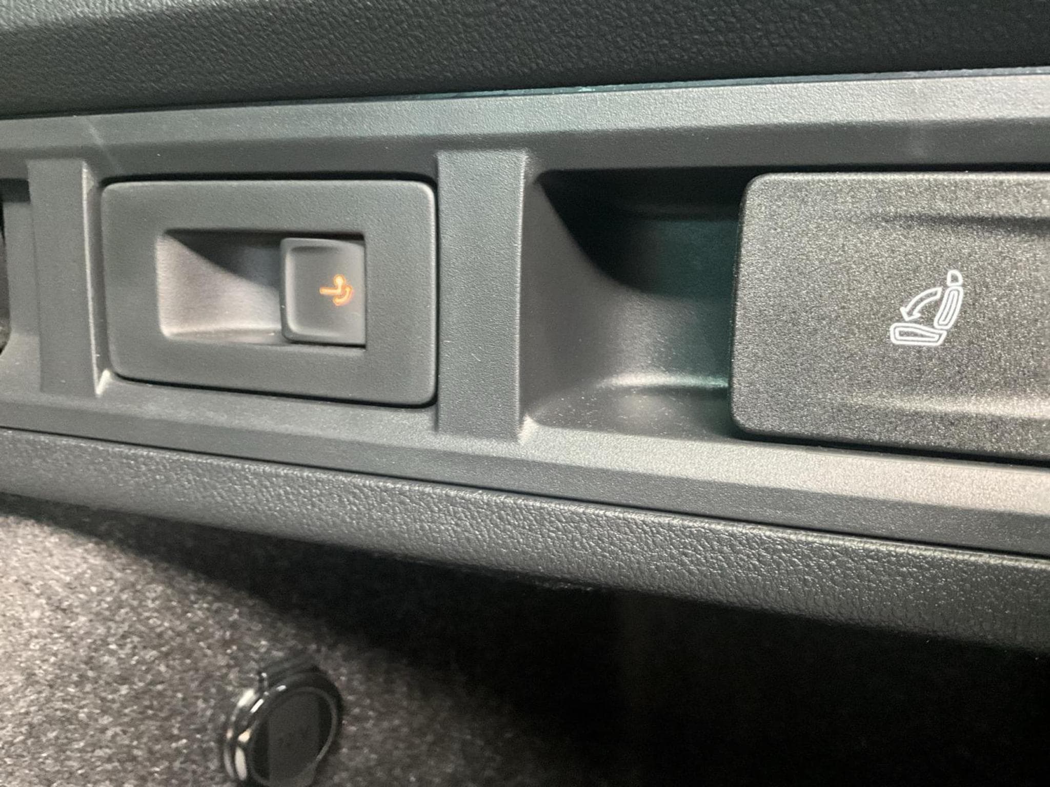 Skoda Octavia Rs+DSG+Led+Navi+AHK+sideAssist (2025) - Photo 19