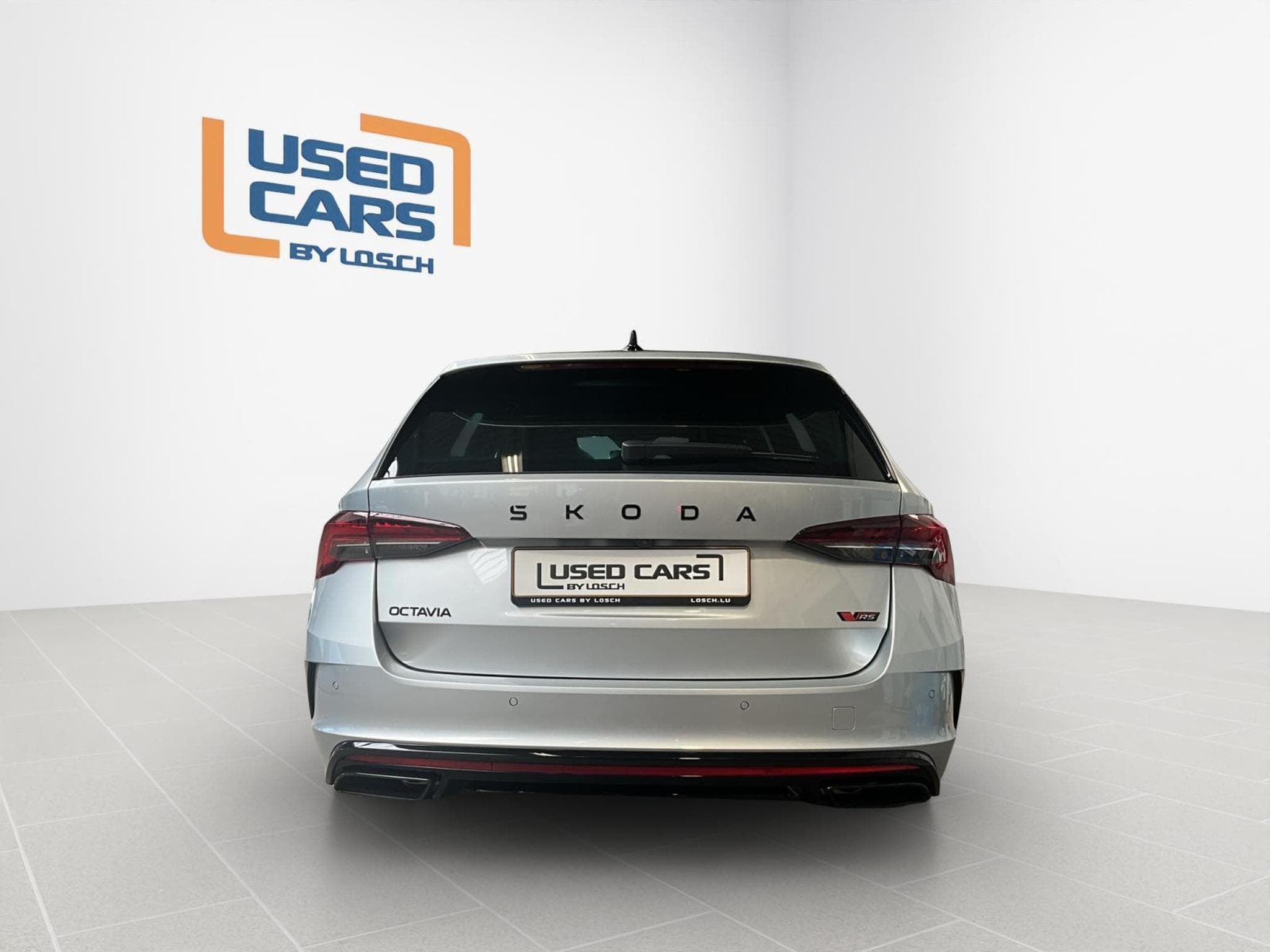 Skoda Octavia Rs+DSG+Led+Navi+AHK+sideAssist (2025) - Photo 7