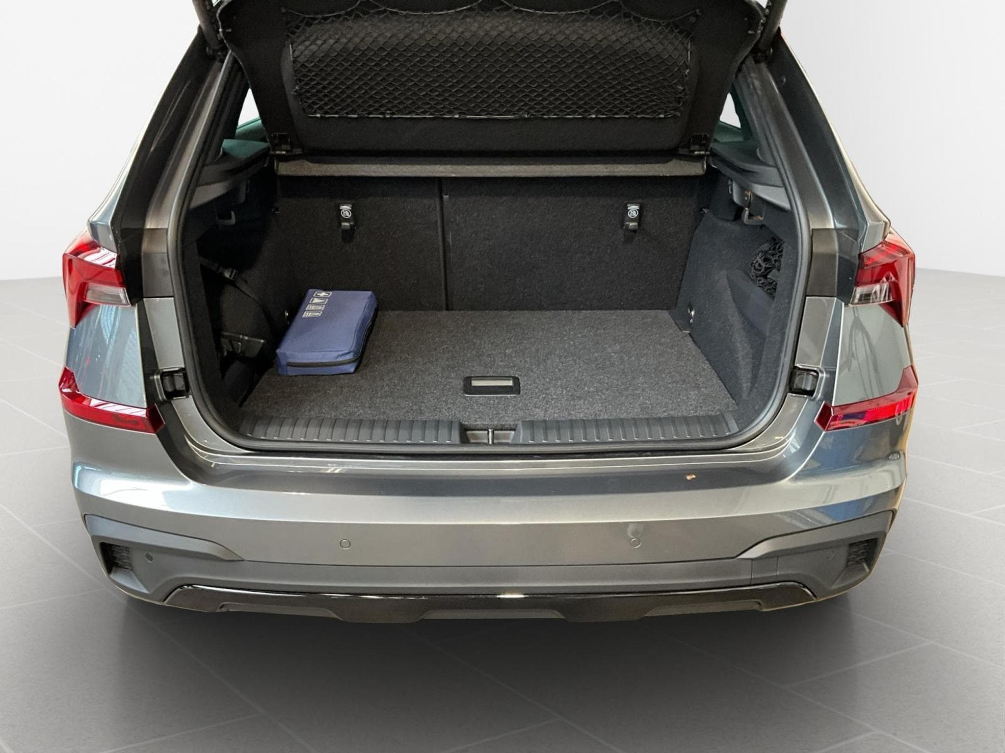 Skoda Kamiq Monte-Carlo+DSG++P.Park&Go+P.Ass+P.Simply-Clever (2025) - Photo 17
