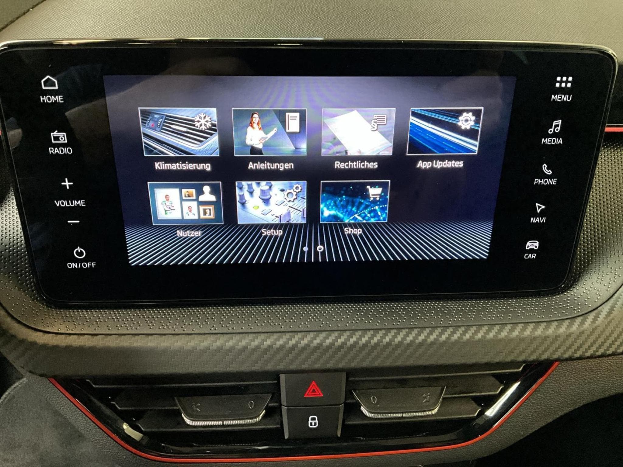 Skoda Kamiq Monte-Carlo+DSG++P.Park&Go+P.Ass+P.Simply-Clever (2025) - Photo 20