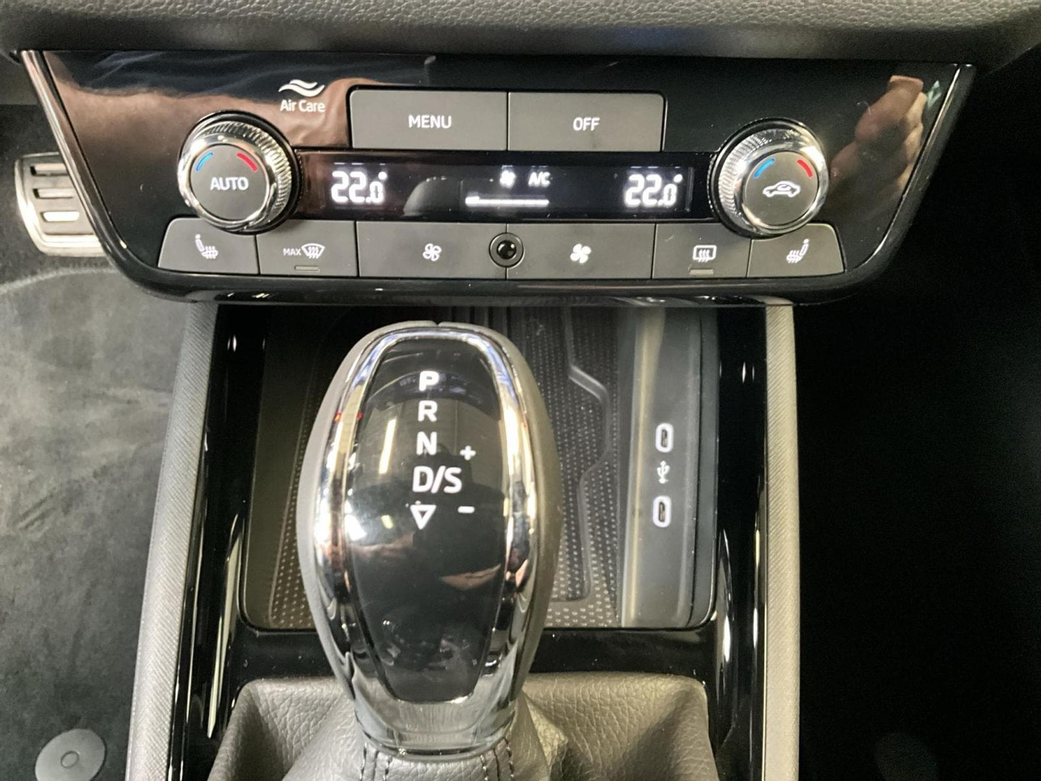 Skoda Kamiq Monte-Carlo+DSG++P.Park&Go+P.Ass+P.Simply-Clever (2025) - Photo 21