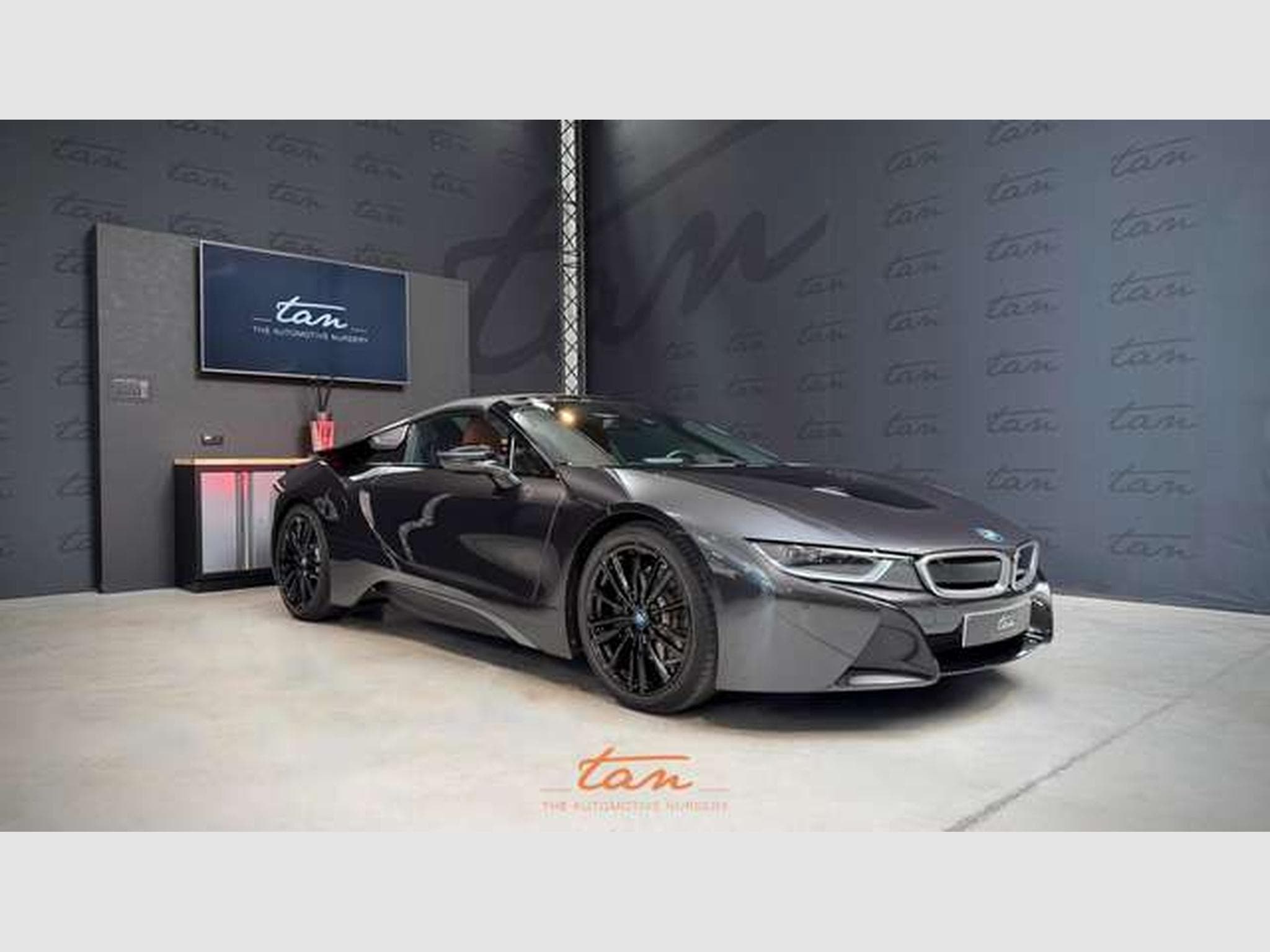 BMW i8 ROADSTER Plug-In Hybrid (11.6kWh) Full Options (2018) - Photo 15