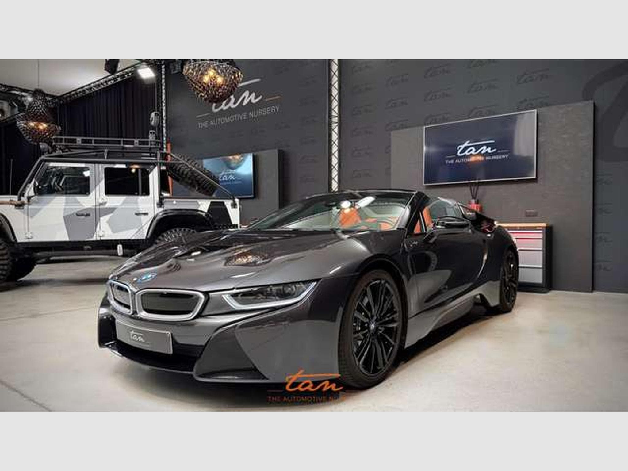 BMW i8 ROADSTER Plug-In Hybrid (11.6kWh) Full Options (2018) - Photo 3