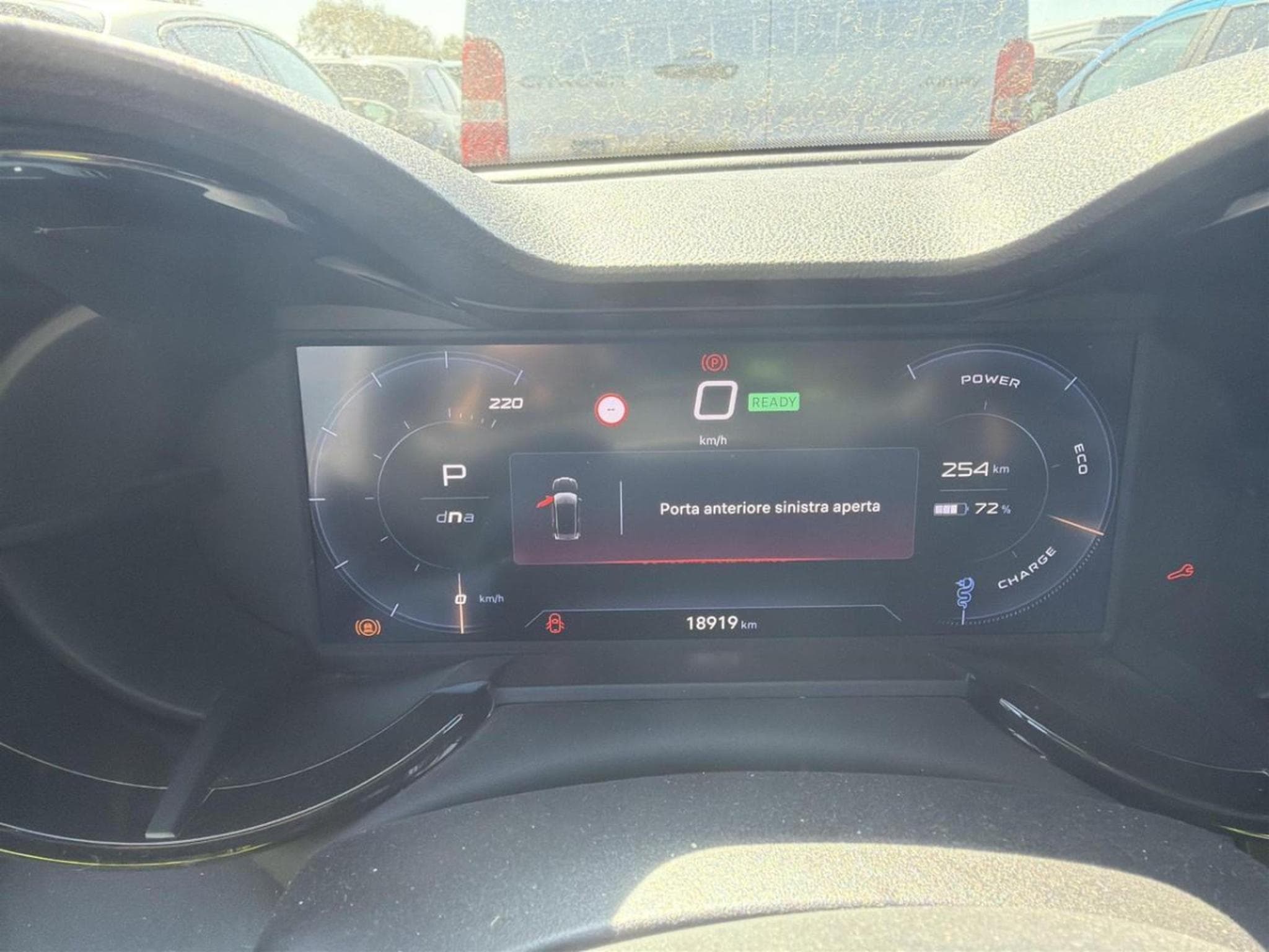 Alfa-Romeo Junior 54 kWh *1 phase charging (2025) - Photo 7