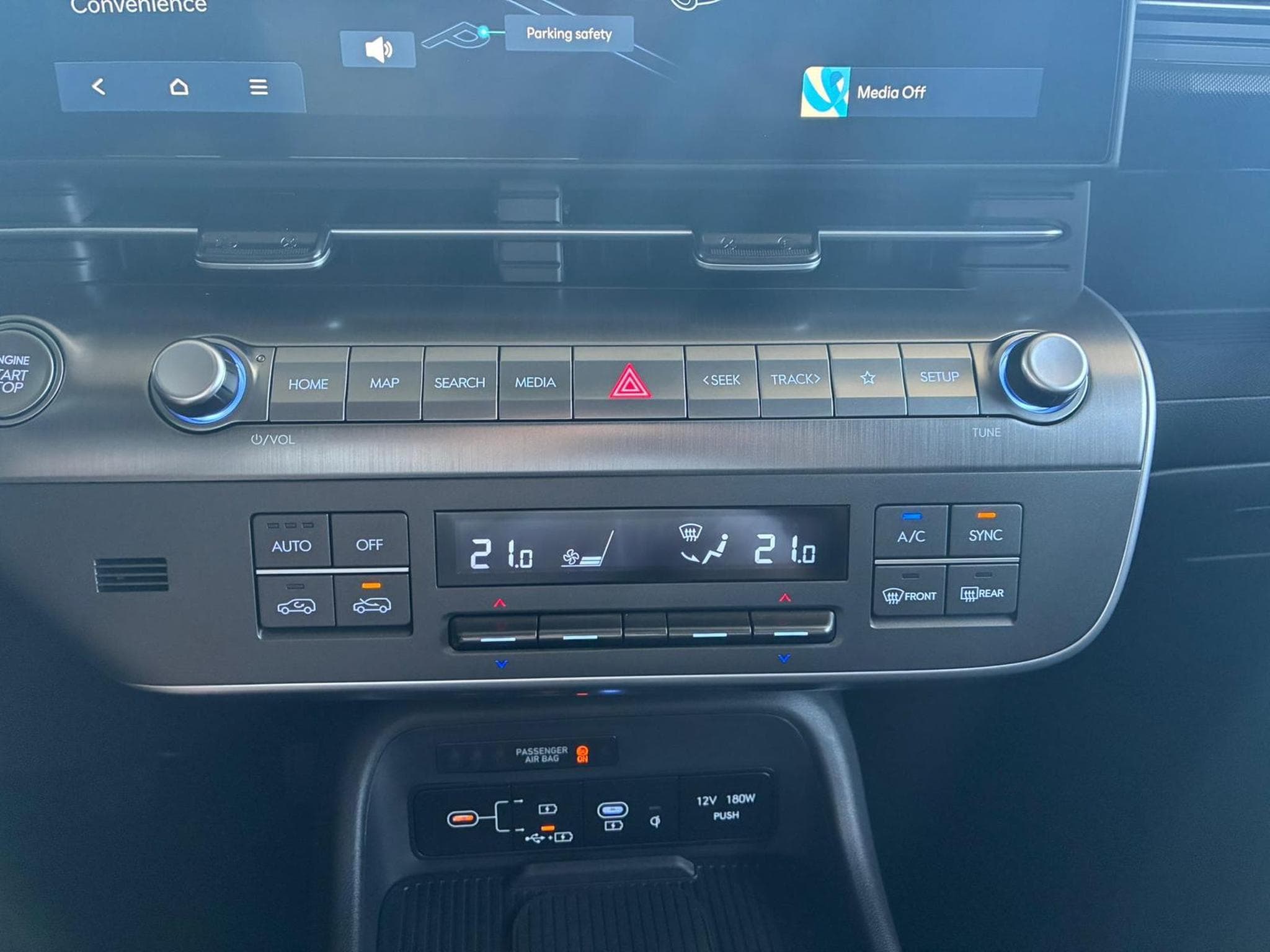 Hyundai Kona Comfort Plus (2025) - Foto 10