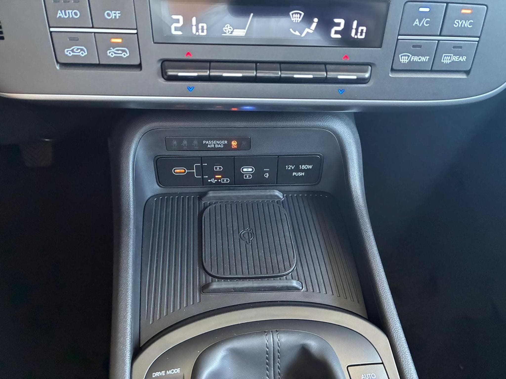 Hyundai Kona Comfort Plus (2025) - Foto 11