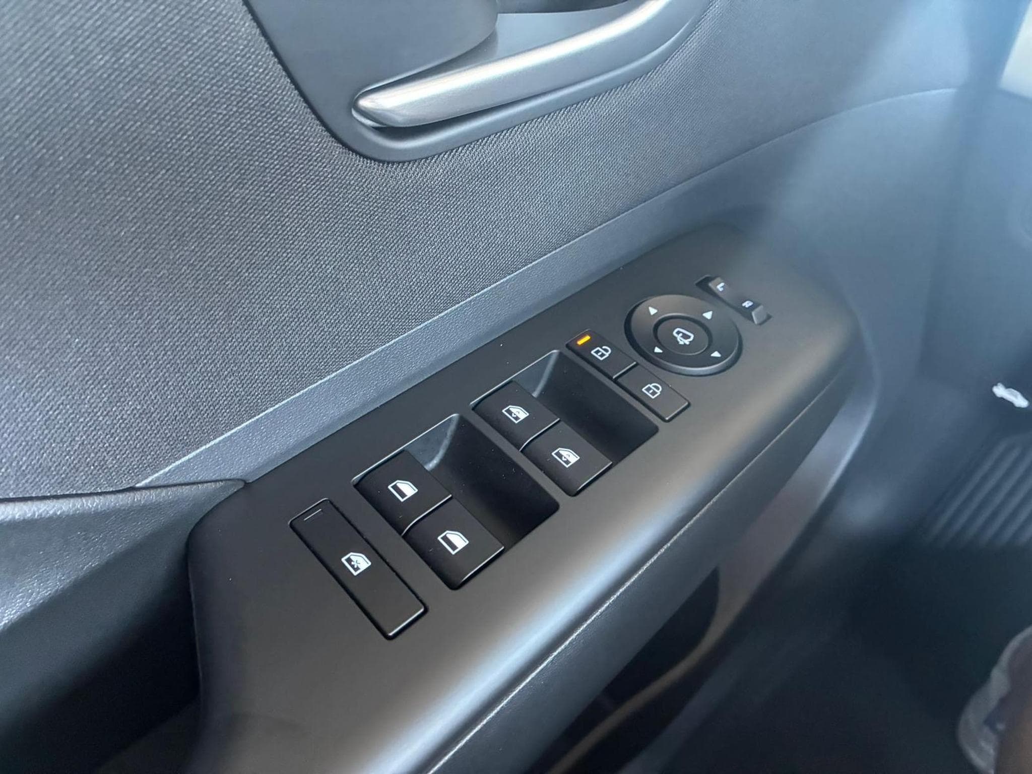 Hyundai Kona Comfort Plus (2025) - Foto 20