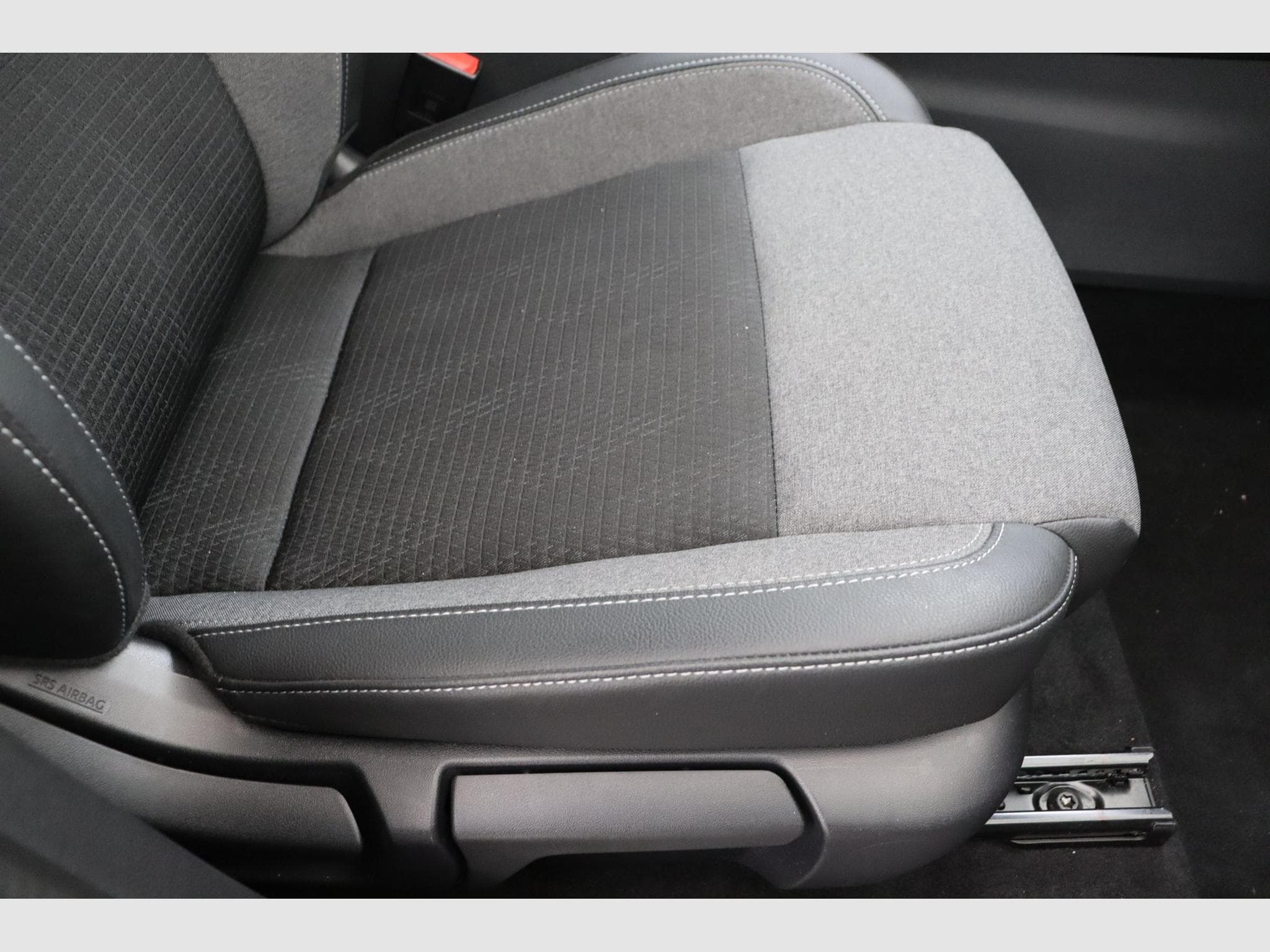 Nissan Qashqai N-Connecta Winter Comfort (MY24) (2025) - Photo 16