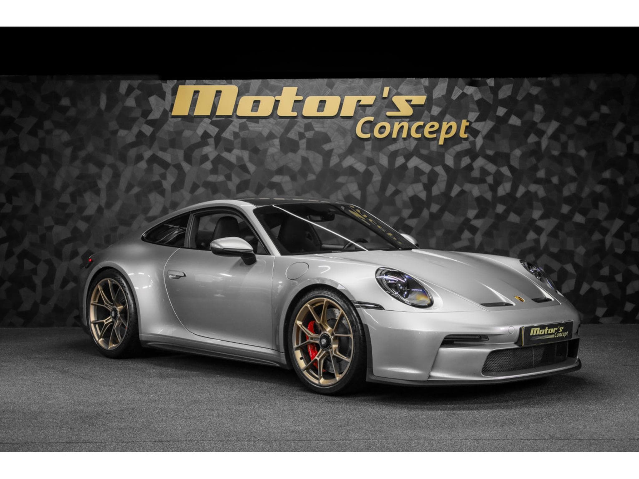 Porsche 911 992.1 GT3 TOURING PDK (2023) - Photo 6