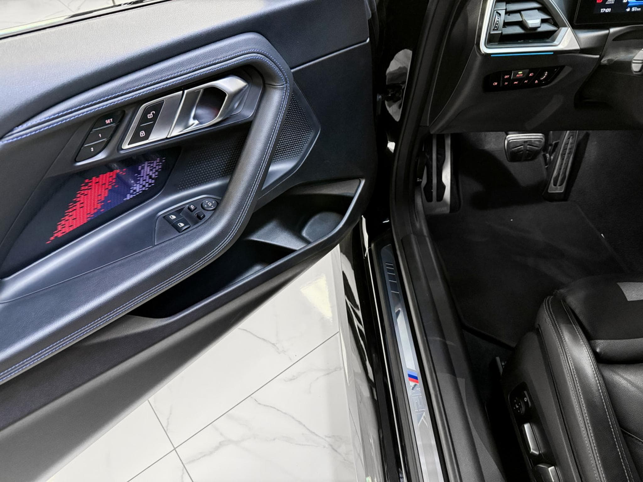 BMW M2 Coupé / H&K / M Sportsitz / Head UP (2023) - Foto 15