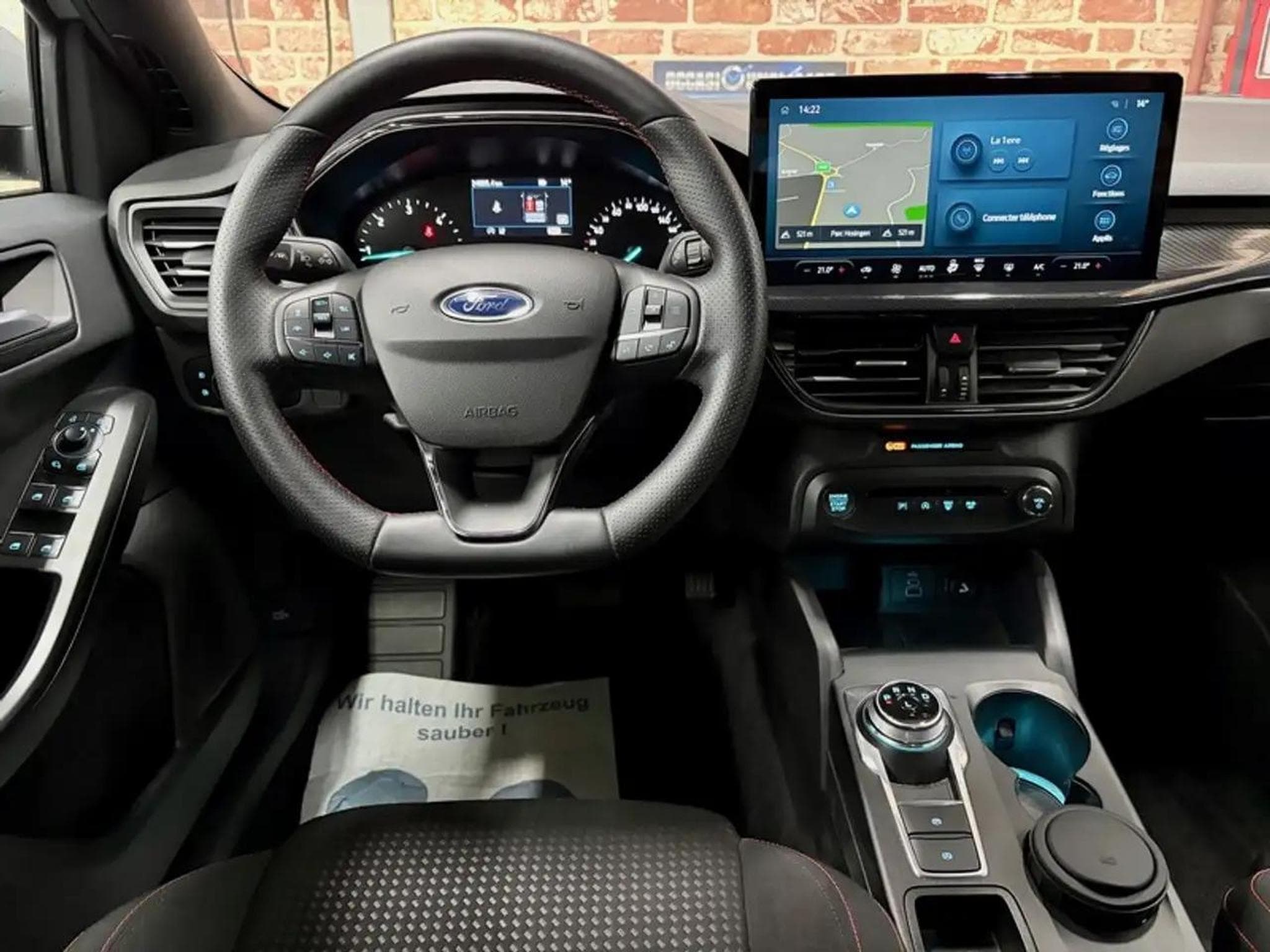 Ford Focus (2025) - Photo 4