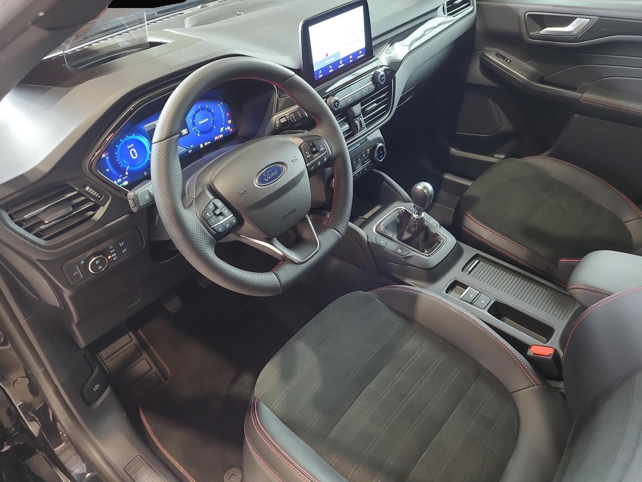 Ford Kuga (2026) - Foto 6