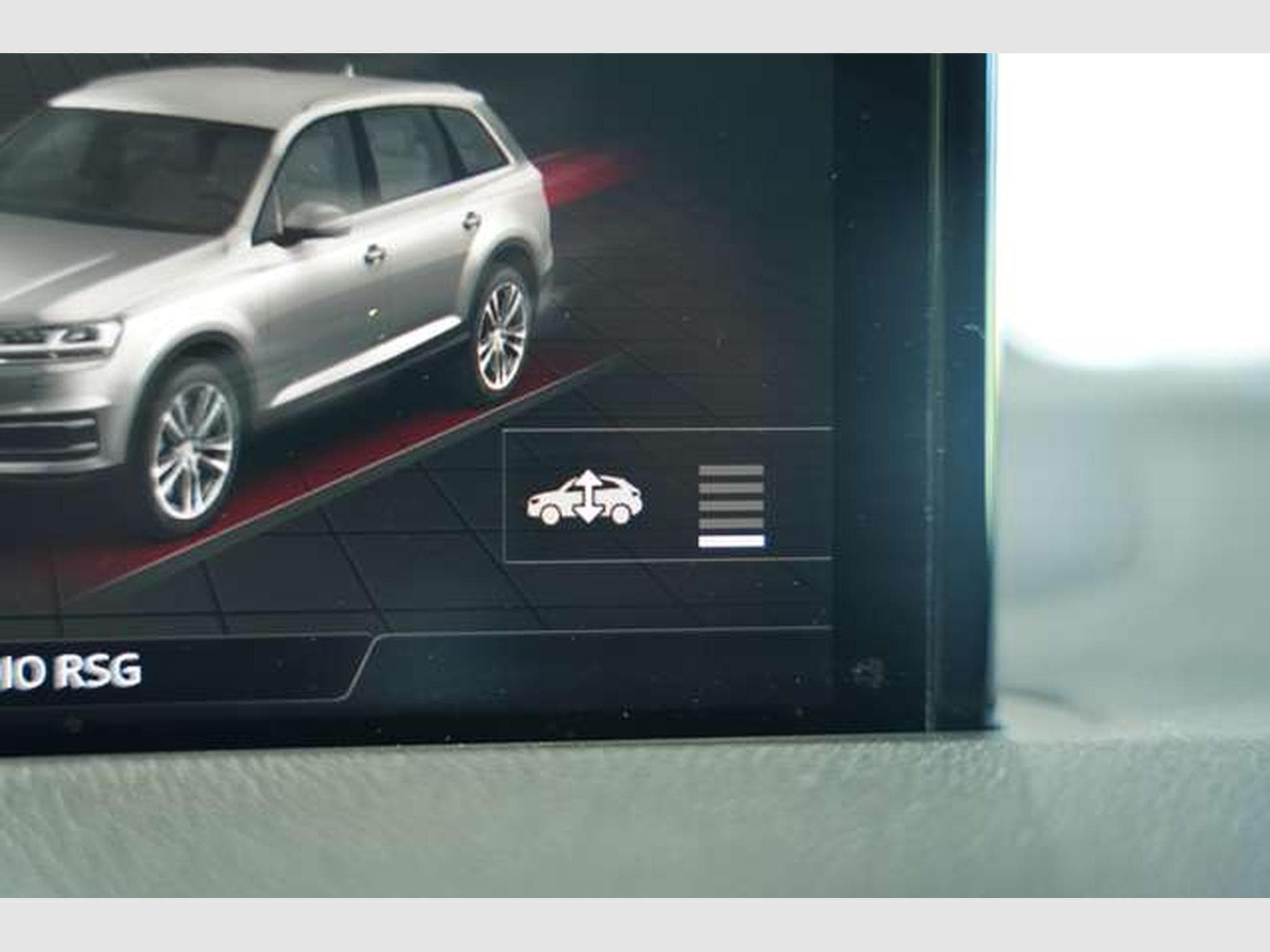 Audi SQ7 4.0 TDI q. *2.H *20 *7-Sitze *Pano *Virtual (2018) - Foto 39