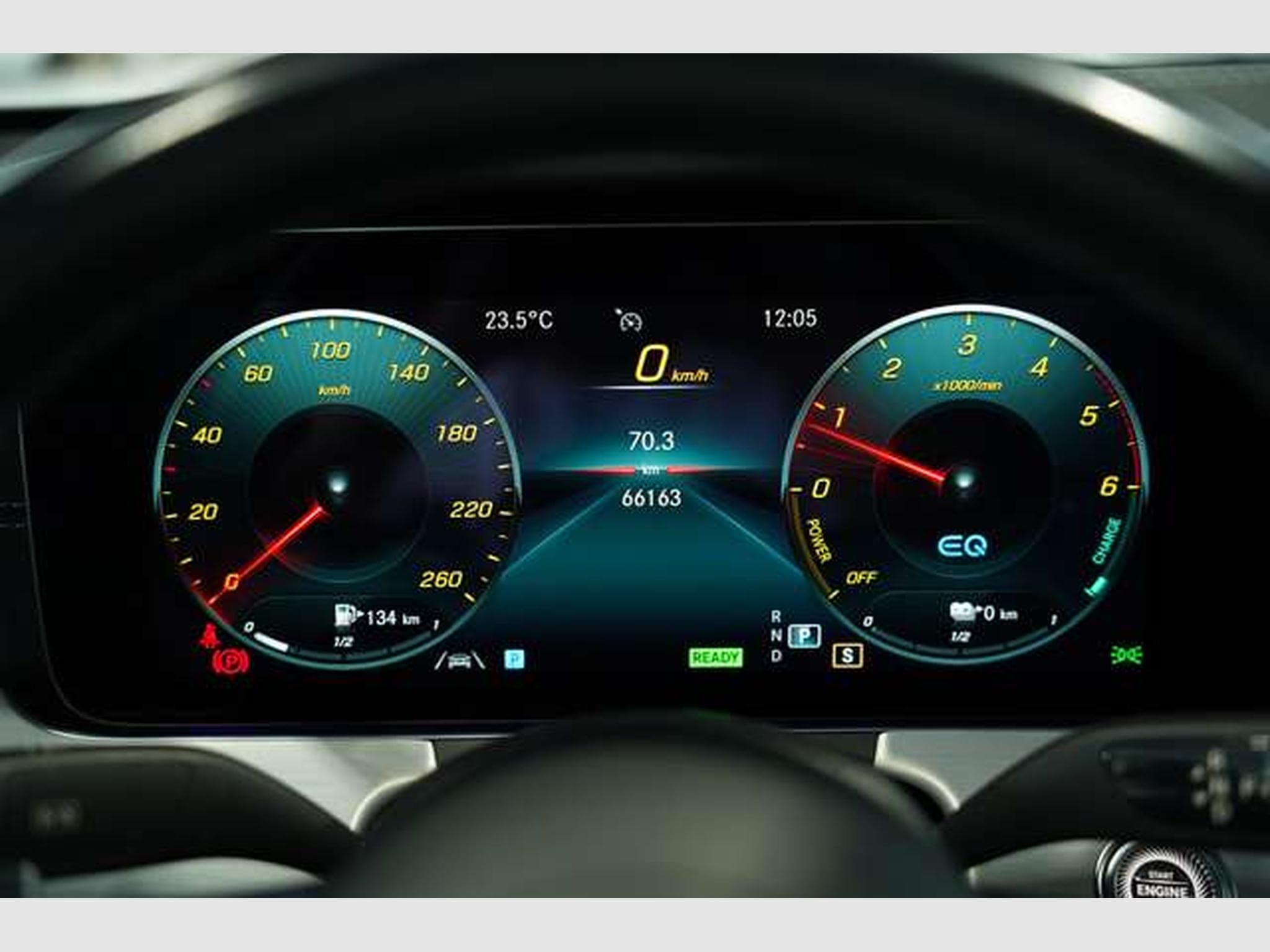 Mercedes E 300 de 4M Limousine AMG Line 2.H *Pano *Night (2021) - Photo 39