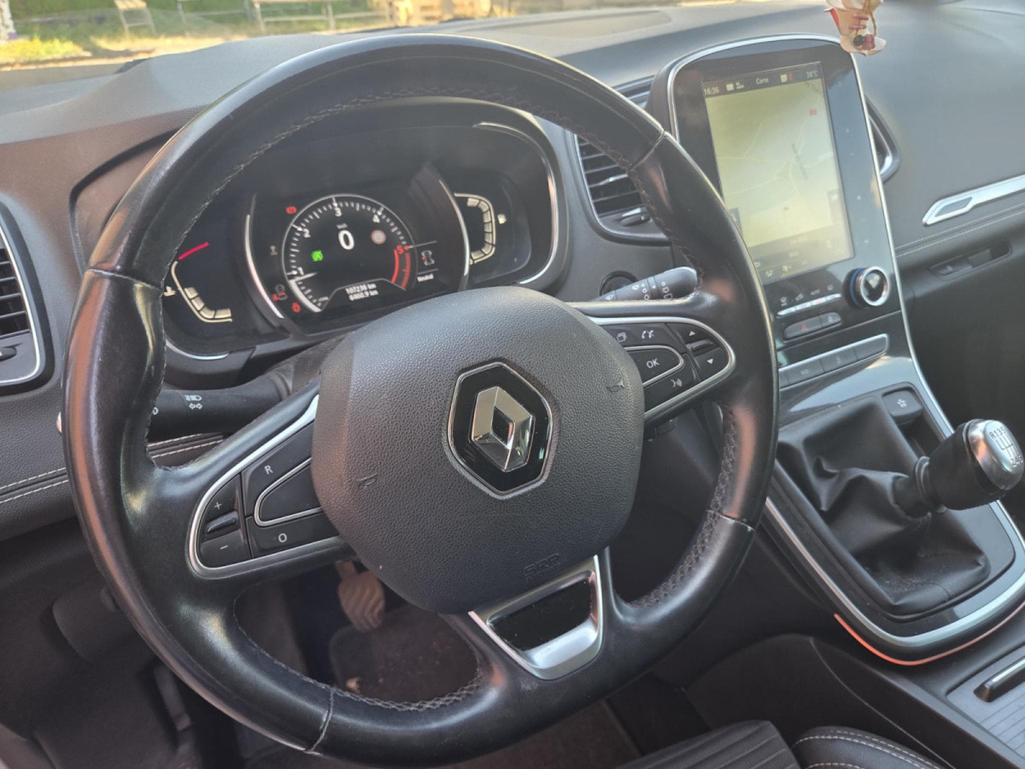 Renault Scenic 1.6 Dci 130 CV Bose Edition Garantie 12 Mois (2018) - Photo 15