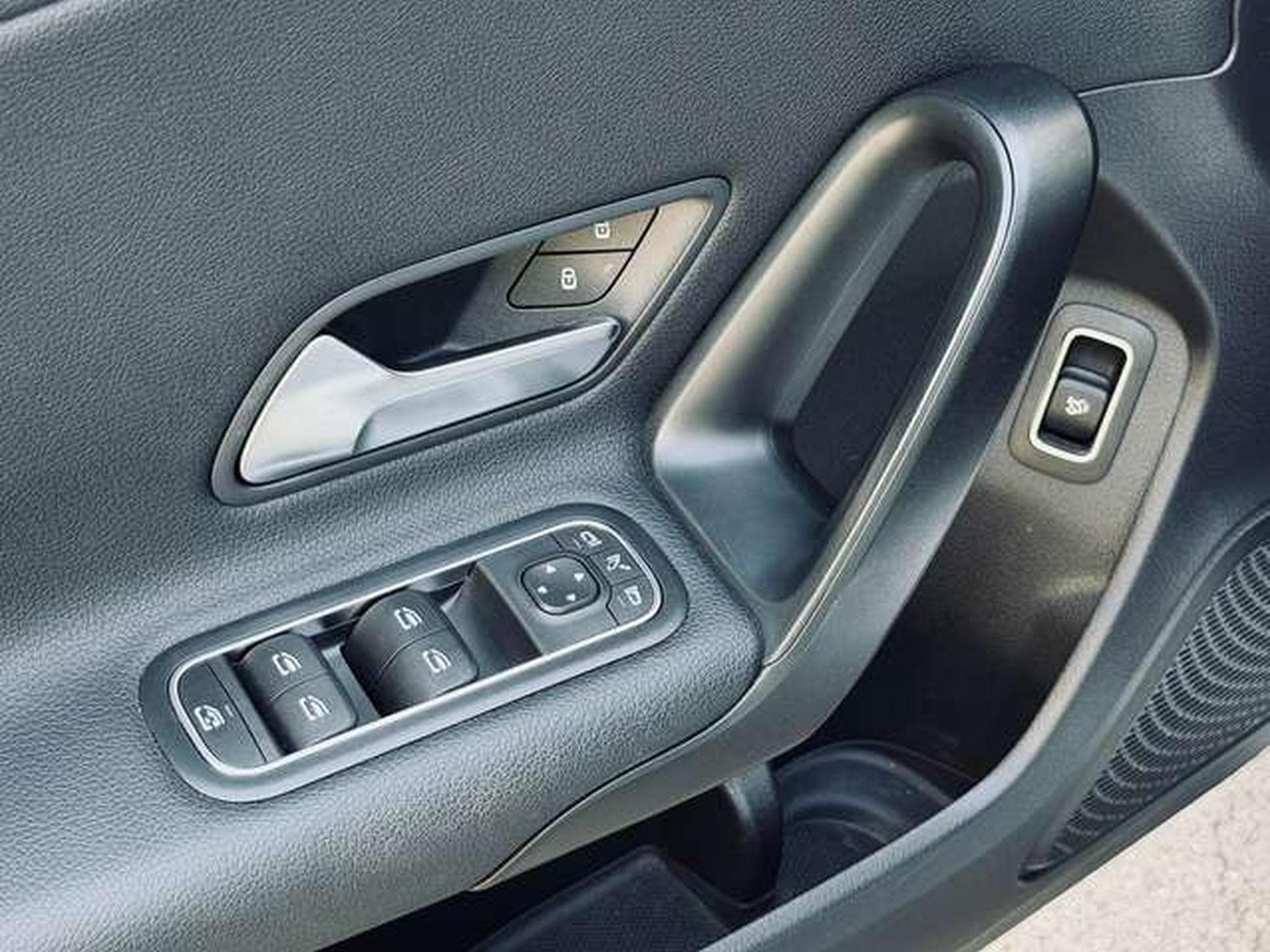 Mercedes A 180 A 180 d Business // 12 Mois De Garantie✅✅✅ (2021) - Photo 10