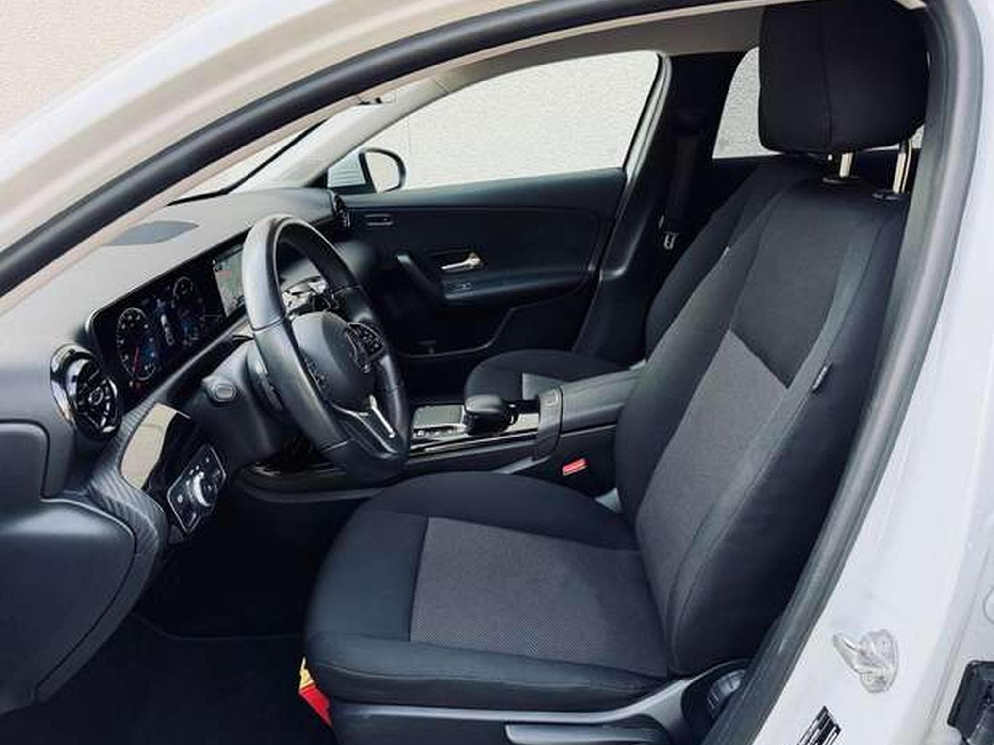 Mercedes A 180 A 180 d Business // 12 Mois De Garantie✅✅✅ (2021) - Photo 11
