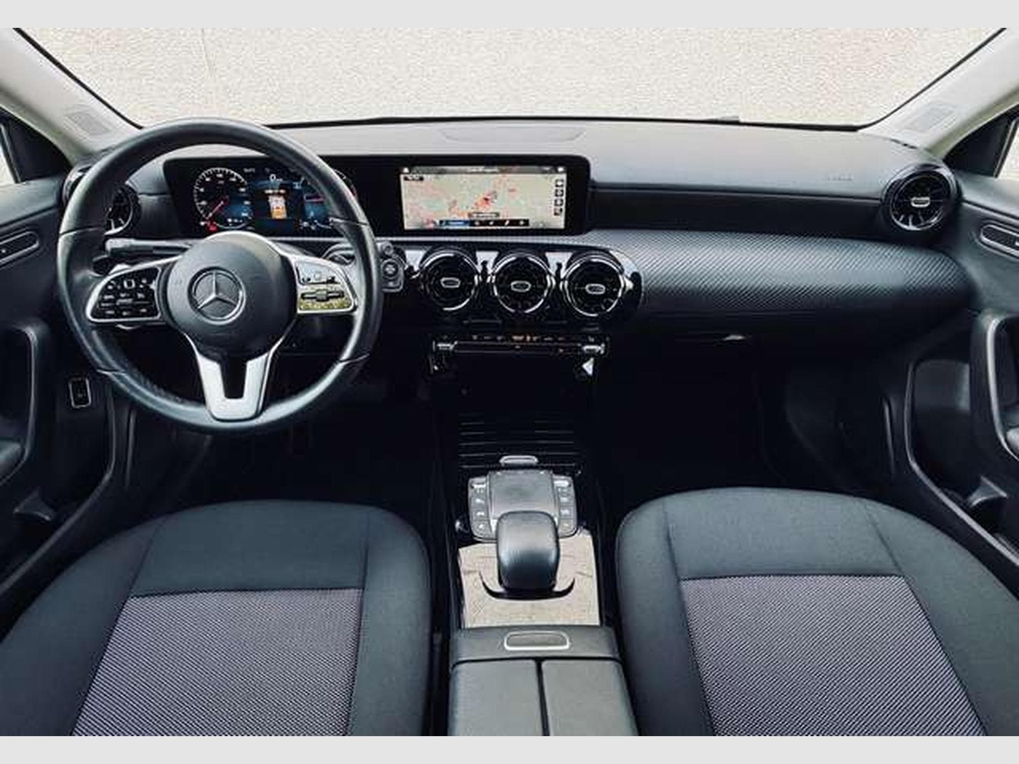 Mercedes A 180 A 180 d Business // 12 Mois De Garantie✅✅✅ (2021) - Photo 7