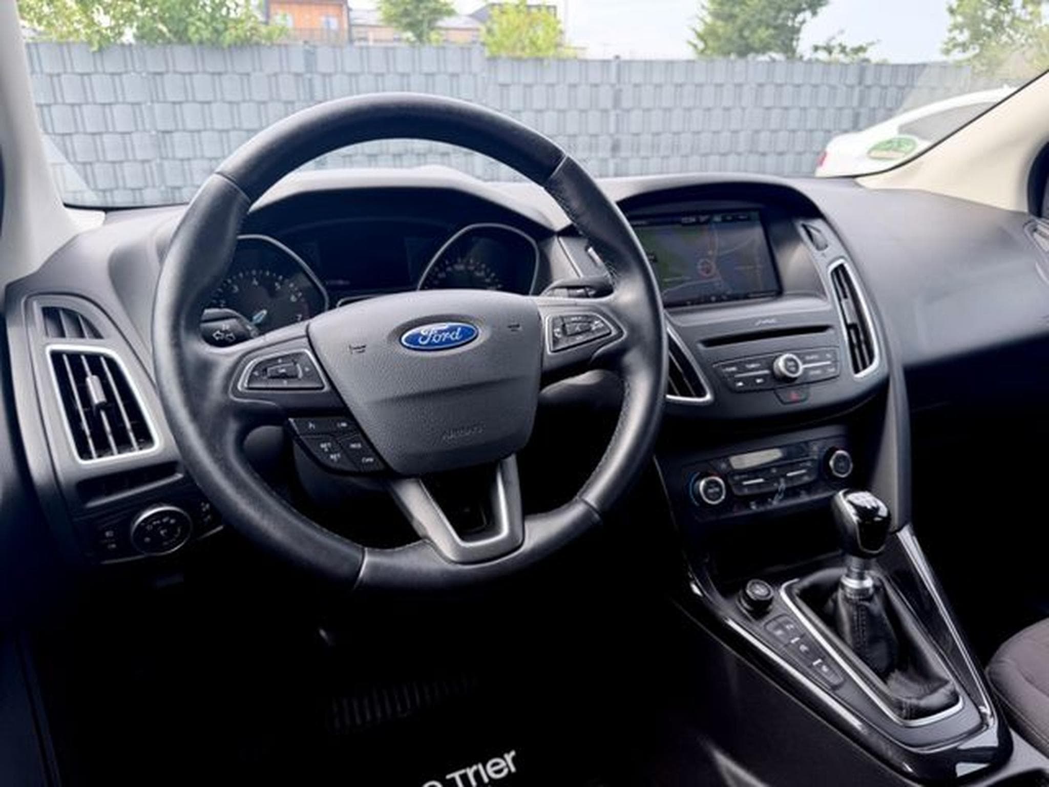 Ford Focus Focus Turnier Titanium 1.5 /NAVI/PDC/GARANTIE/ (2016) - Photo 10