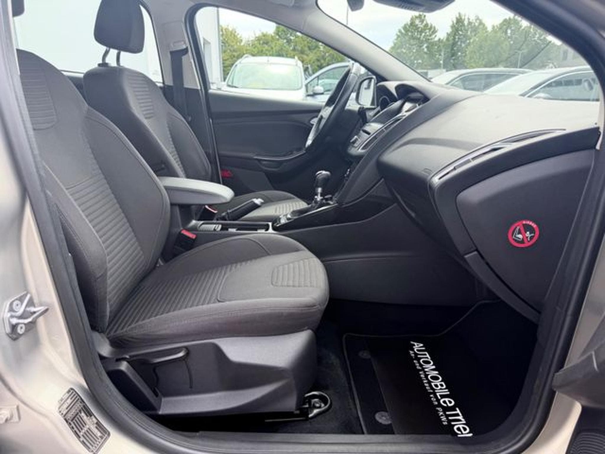 Ford Focus Focus Turnier Titanium 1.5 /NAVI/PDC/GARANTIE/ (2016) - Photo 13