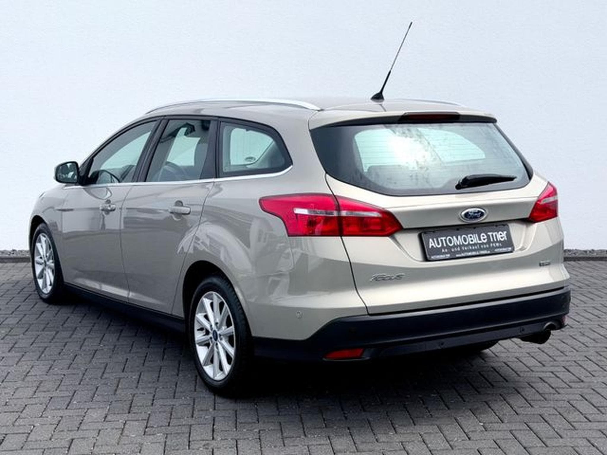 Ford Focus Focus Turnier Titanium 1.5 /NAVI/PDC/GARANTIE/ (2016) - Photo 7