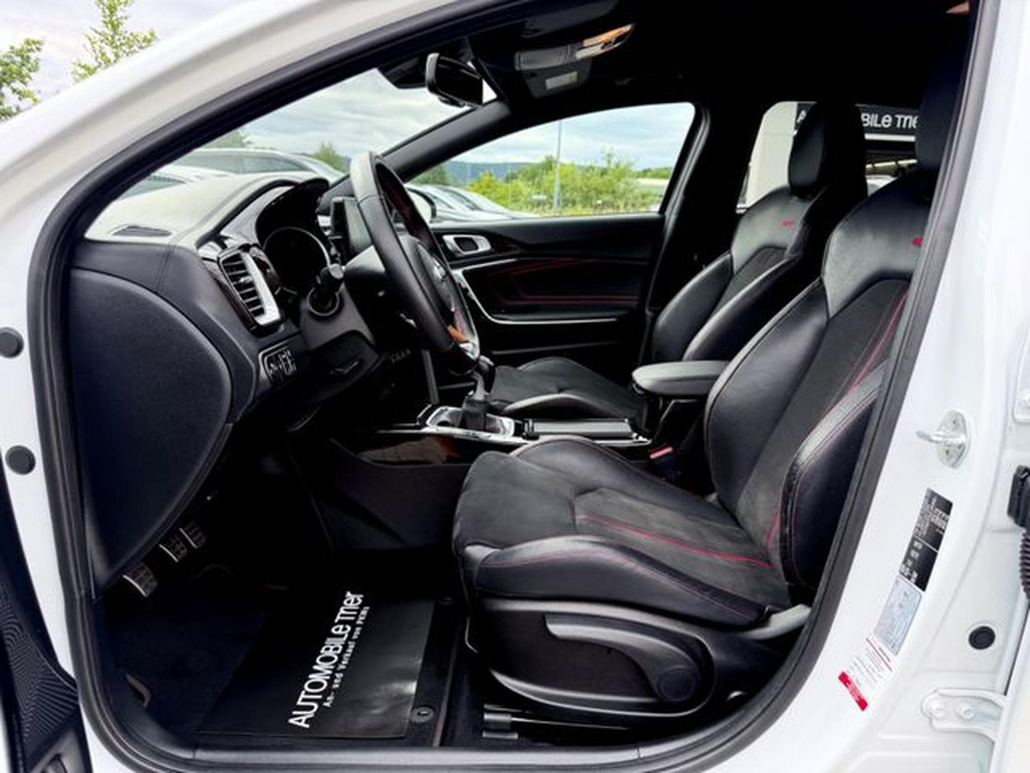 Kia ProCeed ProCeed GT /NAVI/LED/CAM/CARPLAY/AHK/GARANTIE/ (2019) - Photo 9
