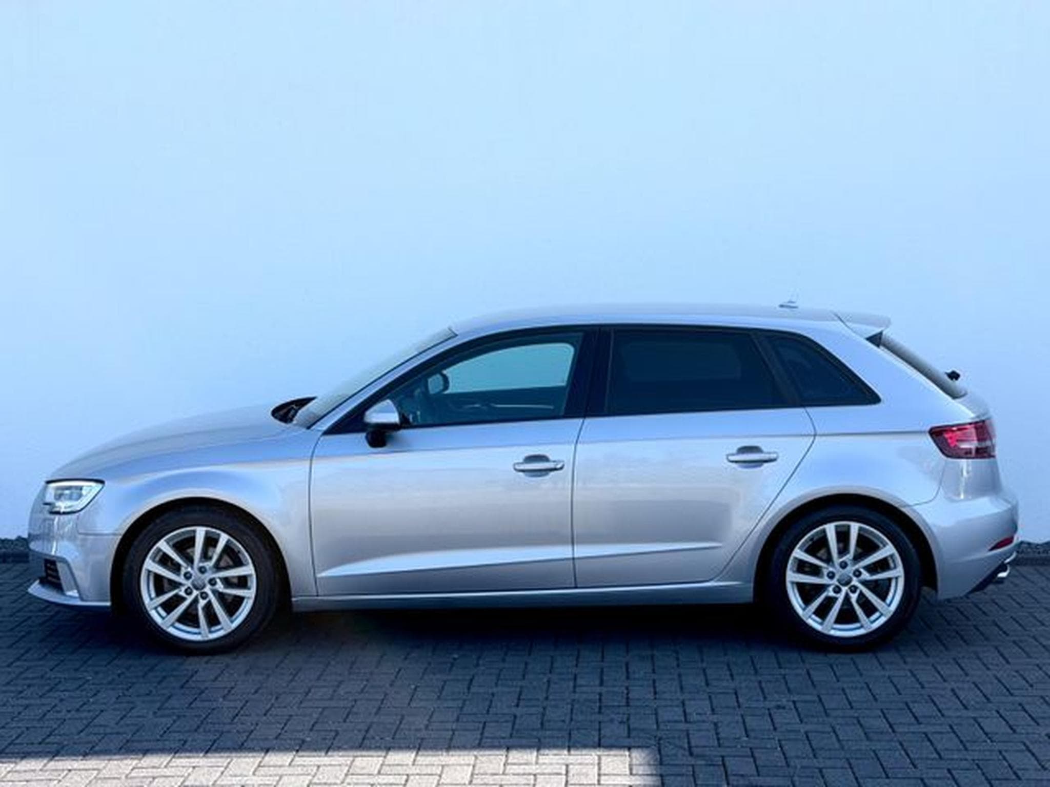 Audi A3 A3 Sportback sport 35 TFSI /NAVI/LED/PDC/GARANT (2018) - Photo 8