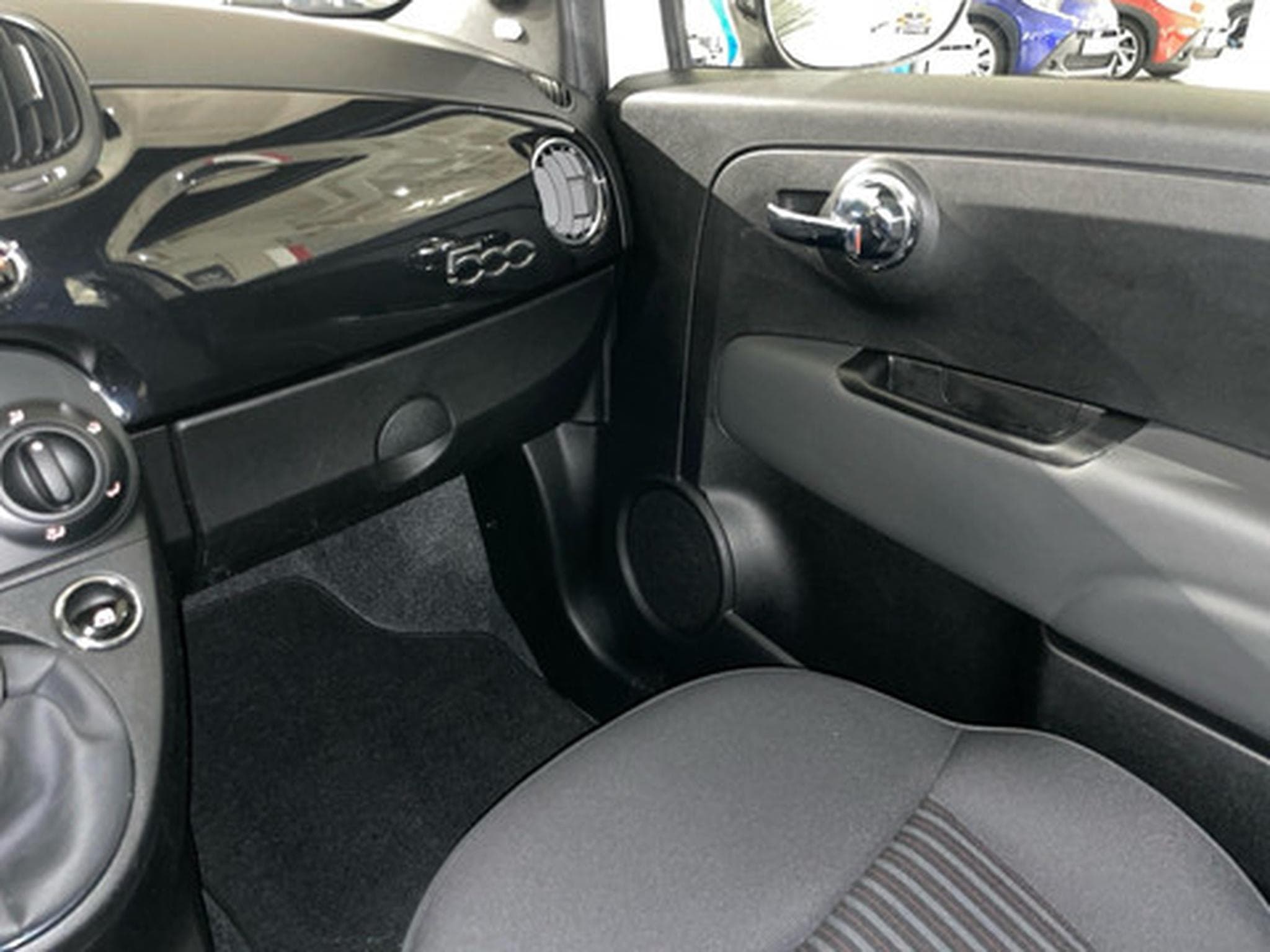Fiat 500 0.9 Turbo TwinAir 85hp 120th (2019) - Foto 9
