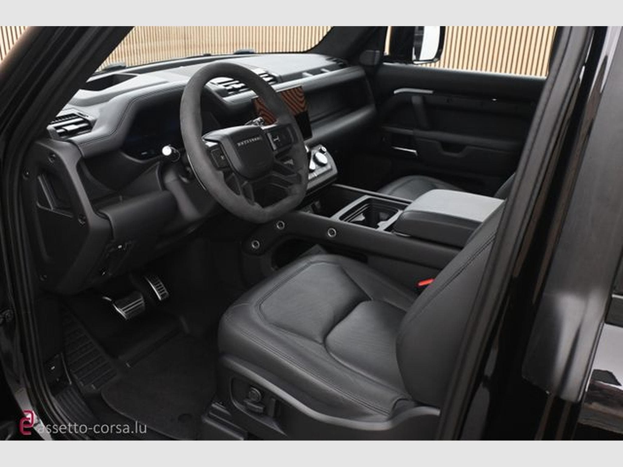 Land-Rover Defender Defender 90 P525 V8*Milltek*Matzker*Urban*AHK (2023) - Photo 11