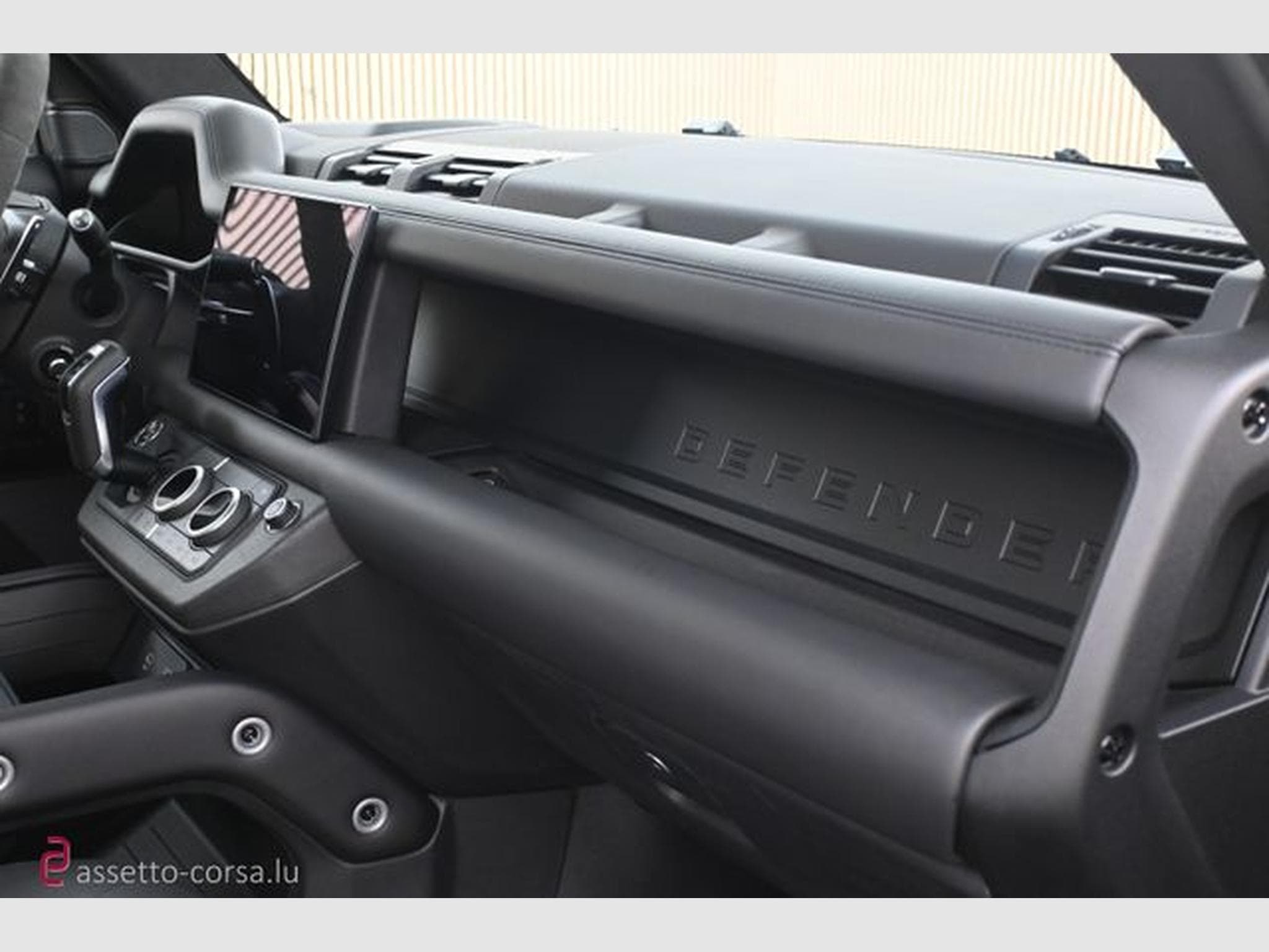Land-Rover Defender Defender 90 P525 V8*Milltek*Matzker*Urban*AHK (2023) - Photo 25