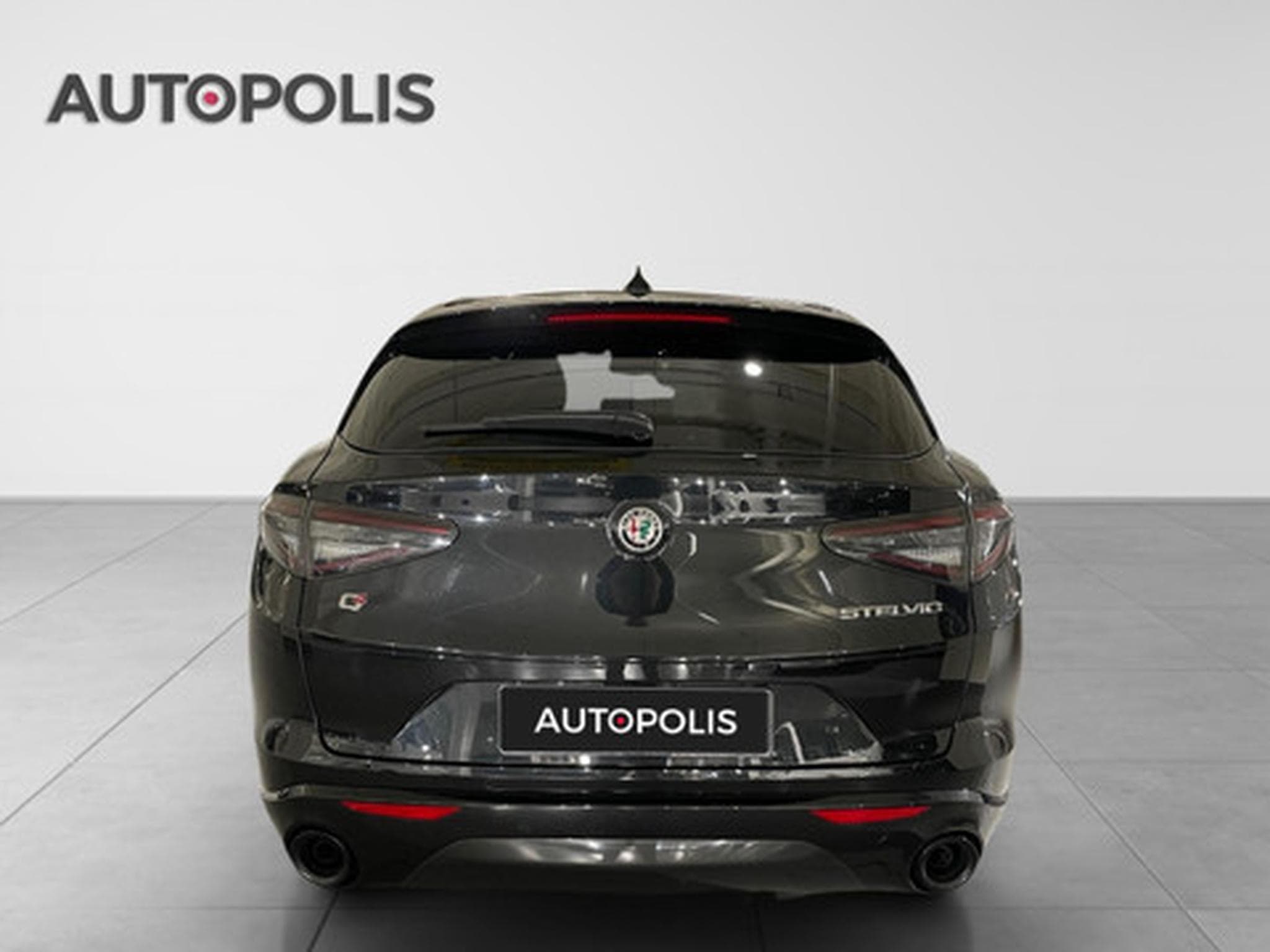 Alfa-Romeo Stelvio 2.2 MJD 210 Q4 Veloce (2023) - Foto 17