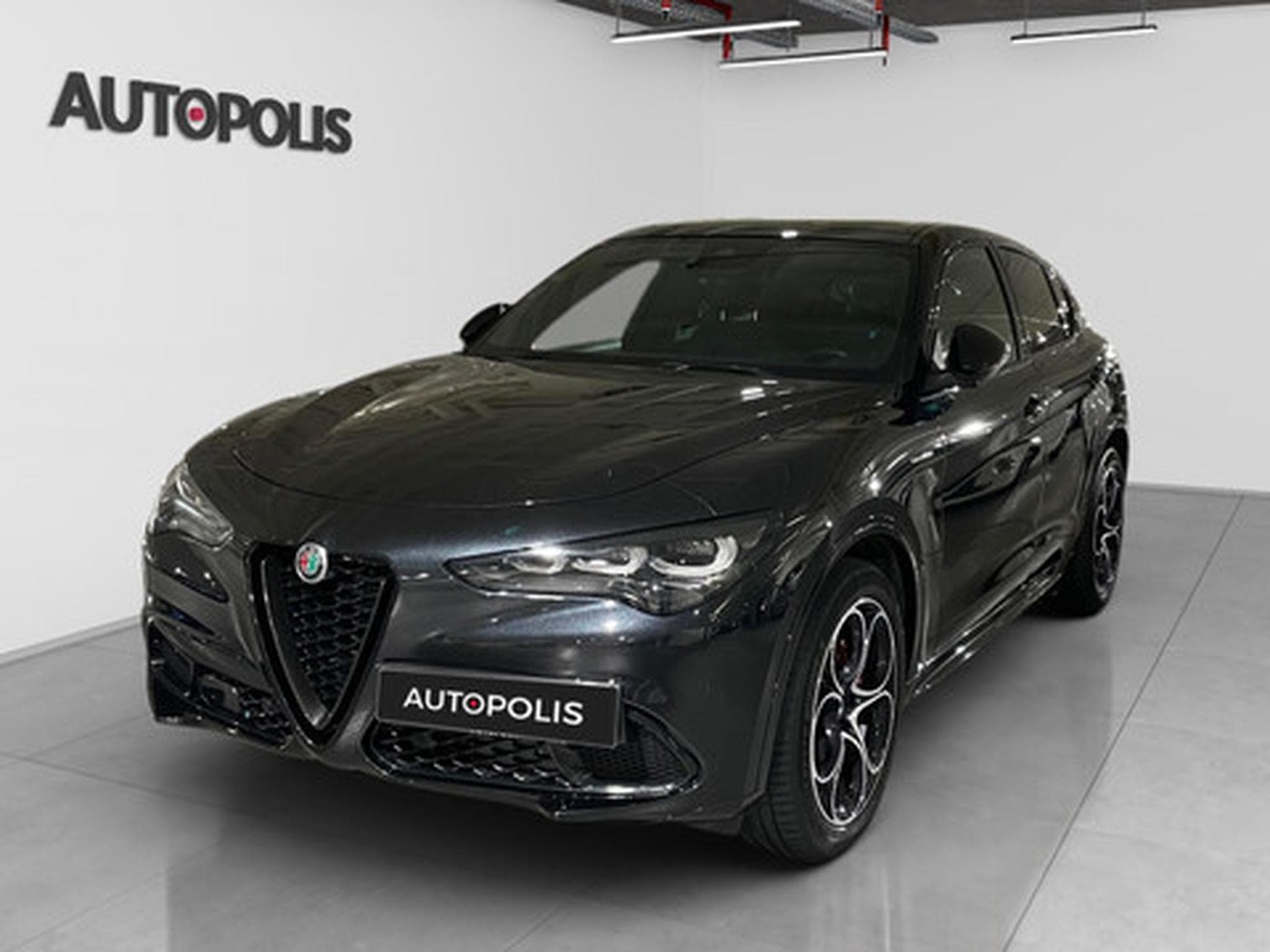 Alfa-Romeo Stelvio 2.2 MJD 210 Q4 Veloce (2023) - Foto 19