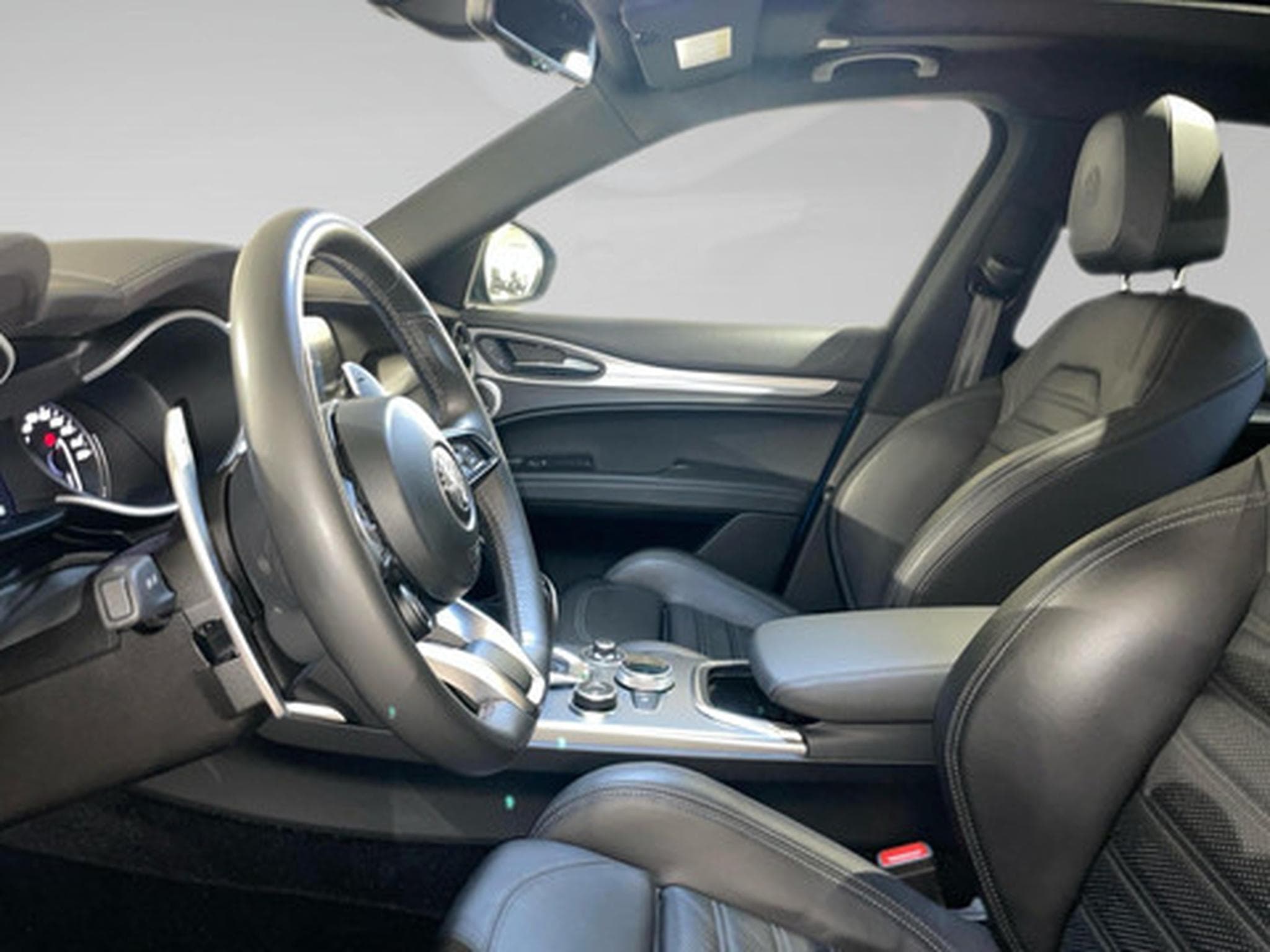 Alfa-Romeo Stelvio 2.1 D 210 Veloce AWD (2021) - Foto 4