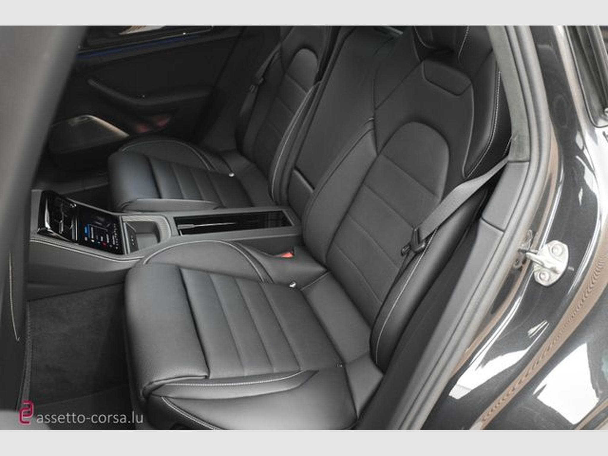 Porsche Panamera Panamera Turbo S E-Hybrid*PCCB*Burmester*Matrix (2025) - Photo 22