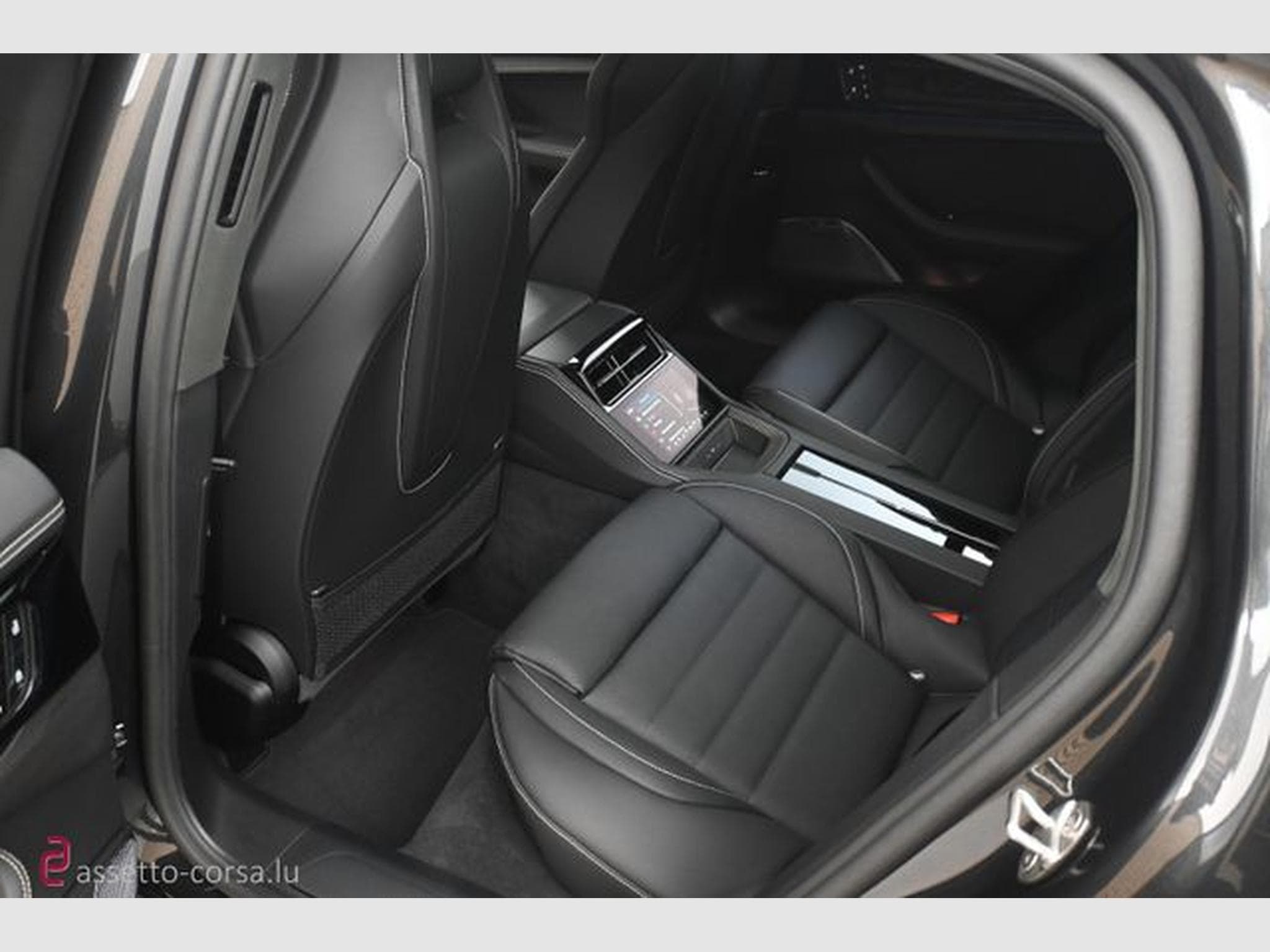 Porsche Panamera Panamera Turbo S E-Hybrid*PCCB*Burmester*Matrix (2025) - Photo 24