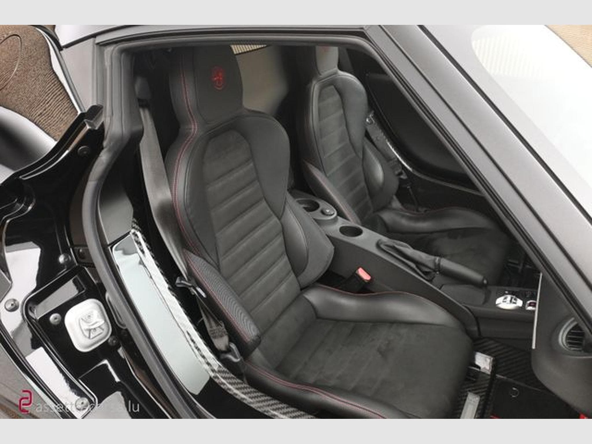 Alfa-Romeo 4C 4C*Carbon*10.379km*Classic Rims* Service history (2019) - Photo 25