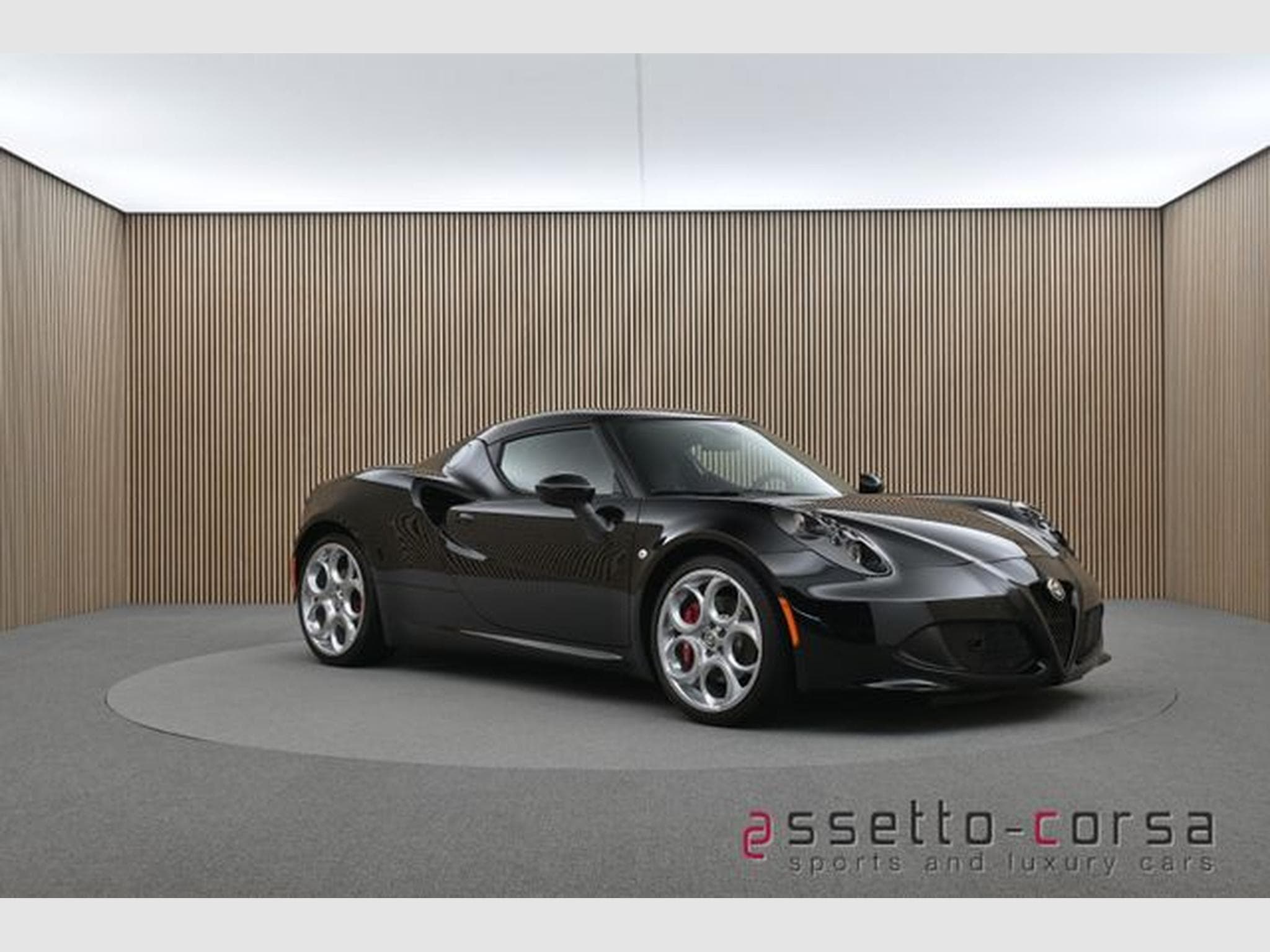 Alfa-Romeo 4C 4C*Carbon*10.379km*Classic Rims* Service history (2019) - Photo 6