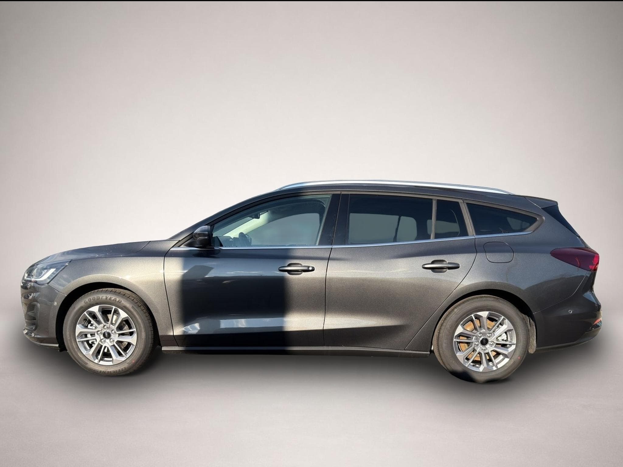 Ford Focus (2025) - Photo 2