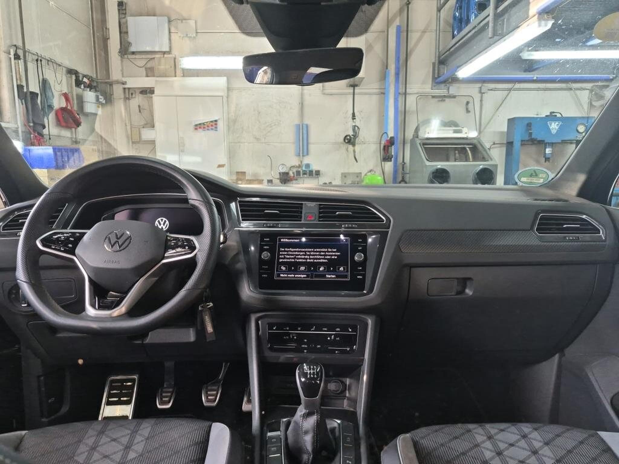 VW Tiguan Tiguan R-Line 2.0 TDI 150CV (2022) - Photo 2